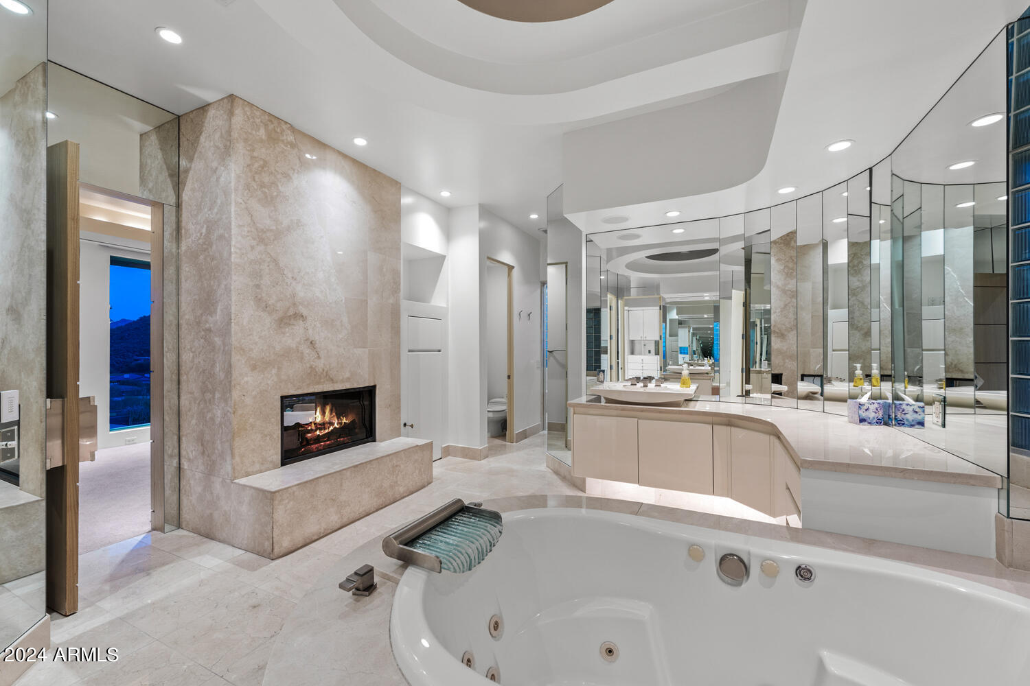 4612 E Foothill Drive