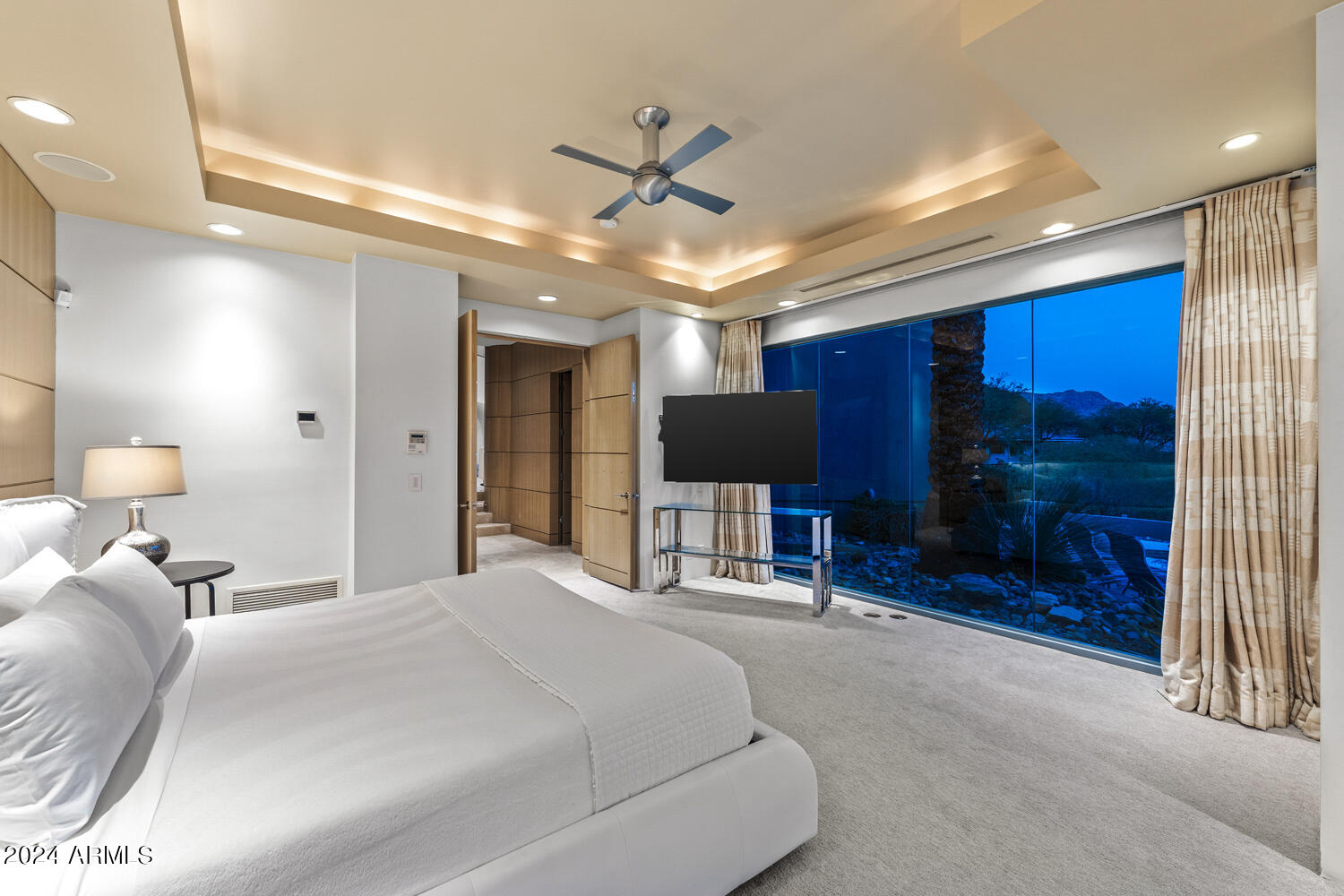 4612 E Foothill Drive