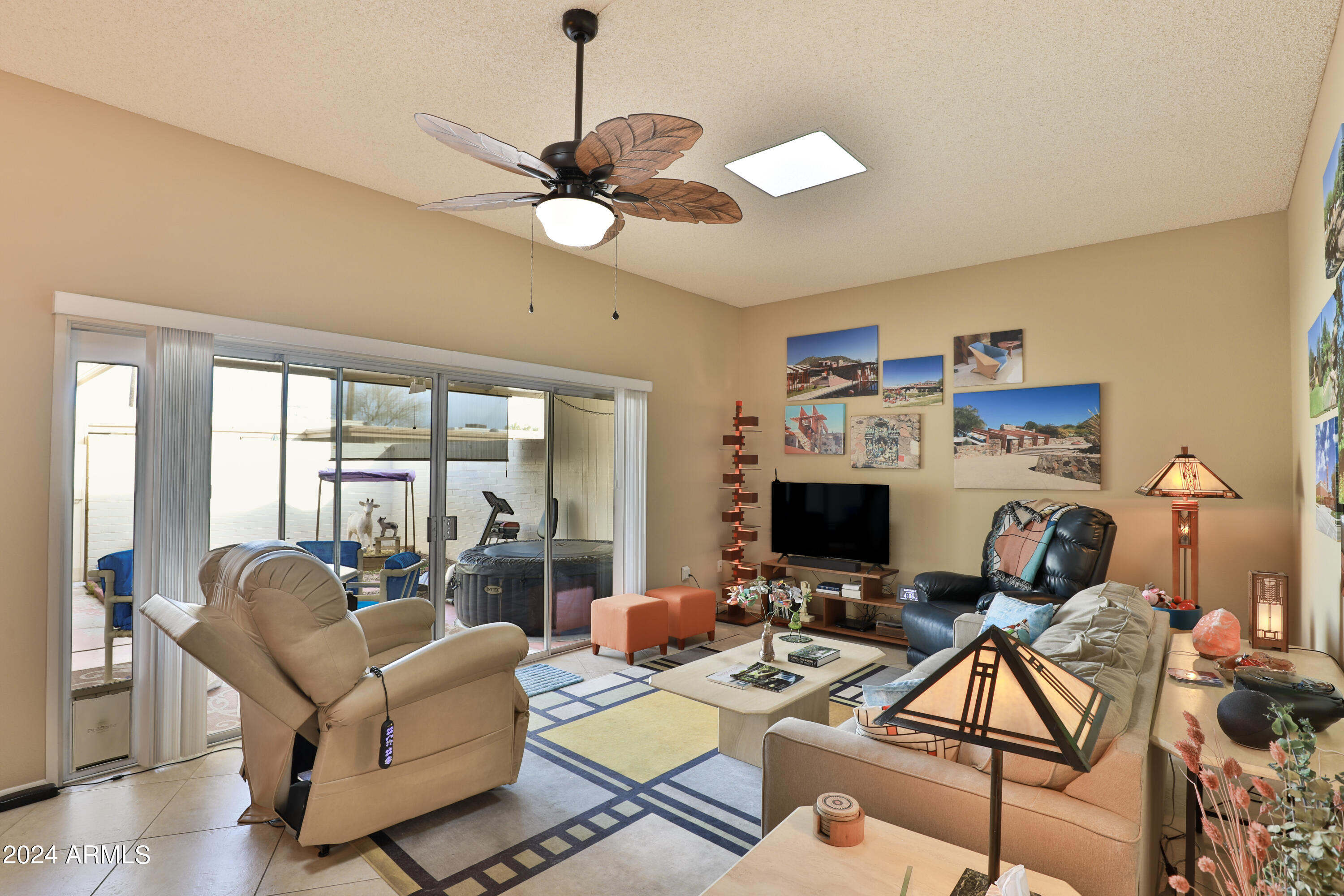 9933 W HUTTON Drive