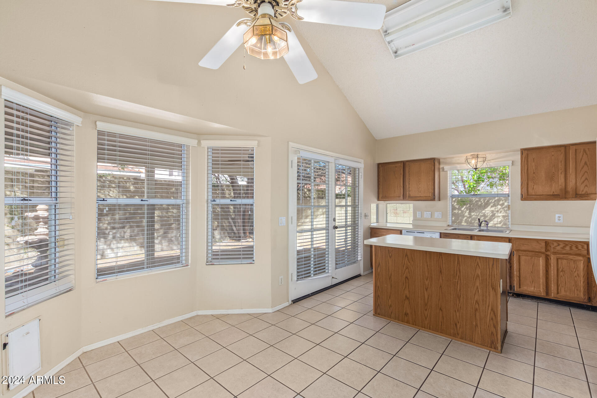 3228 E WILDWOOD Drive