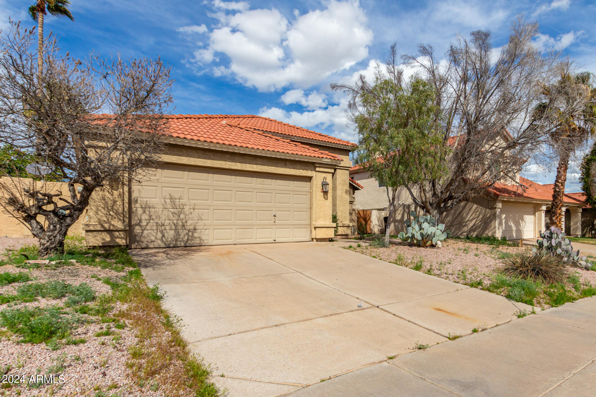 3228 E WILDWOOD Drive
