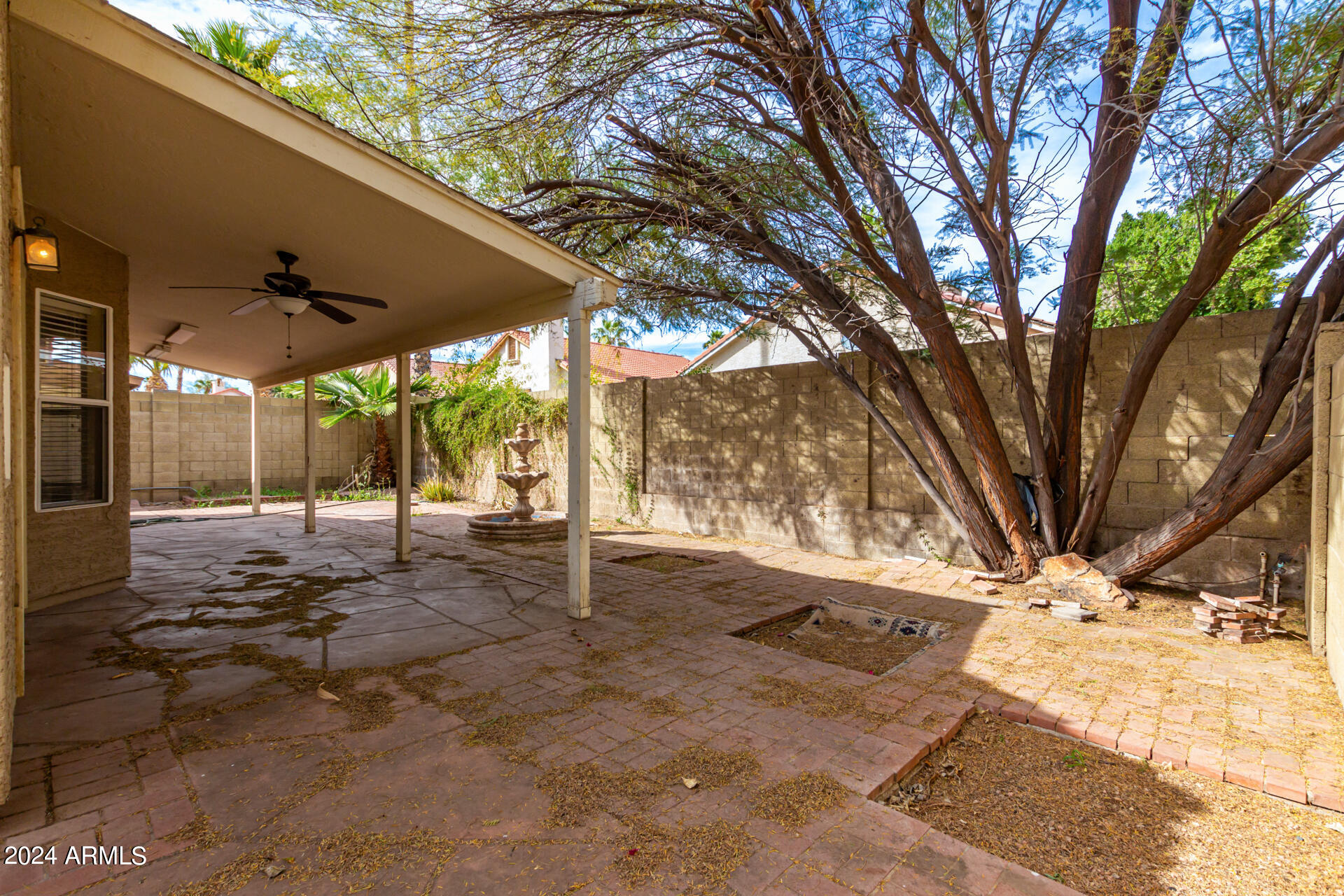 3228 E WILDWOOD Drive