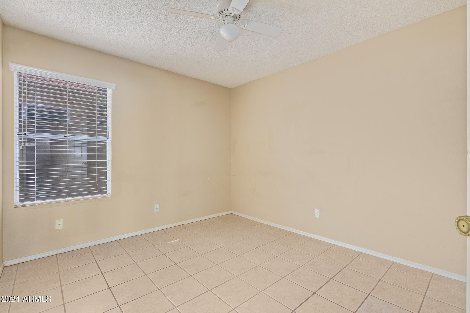 3228 E WILDWOOD Drive