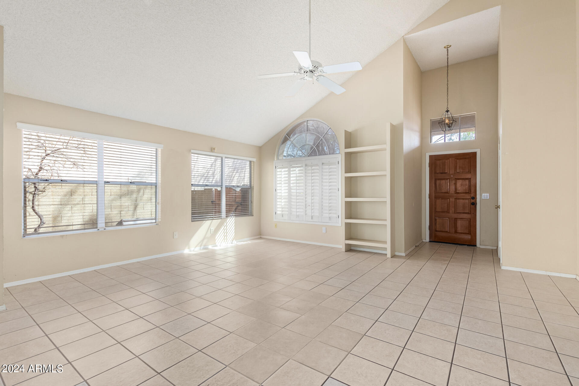 3228 E WILDWOOD Drive