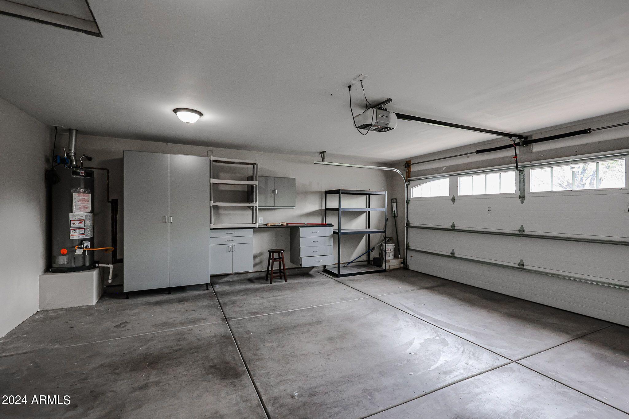 822 W Rancho Drive
