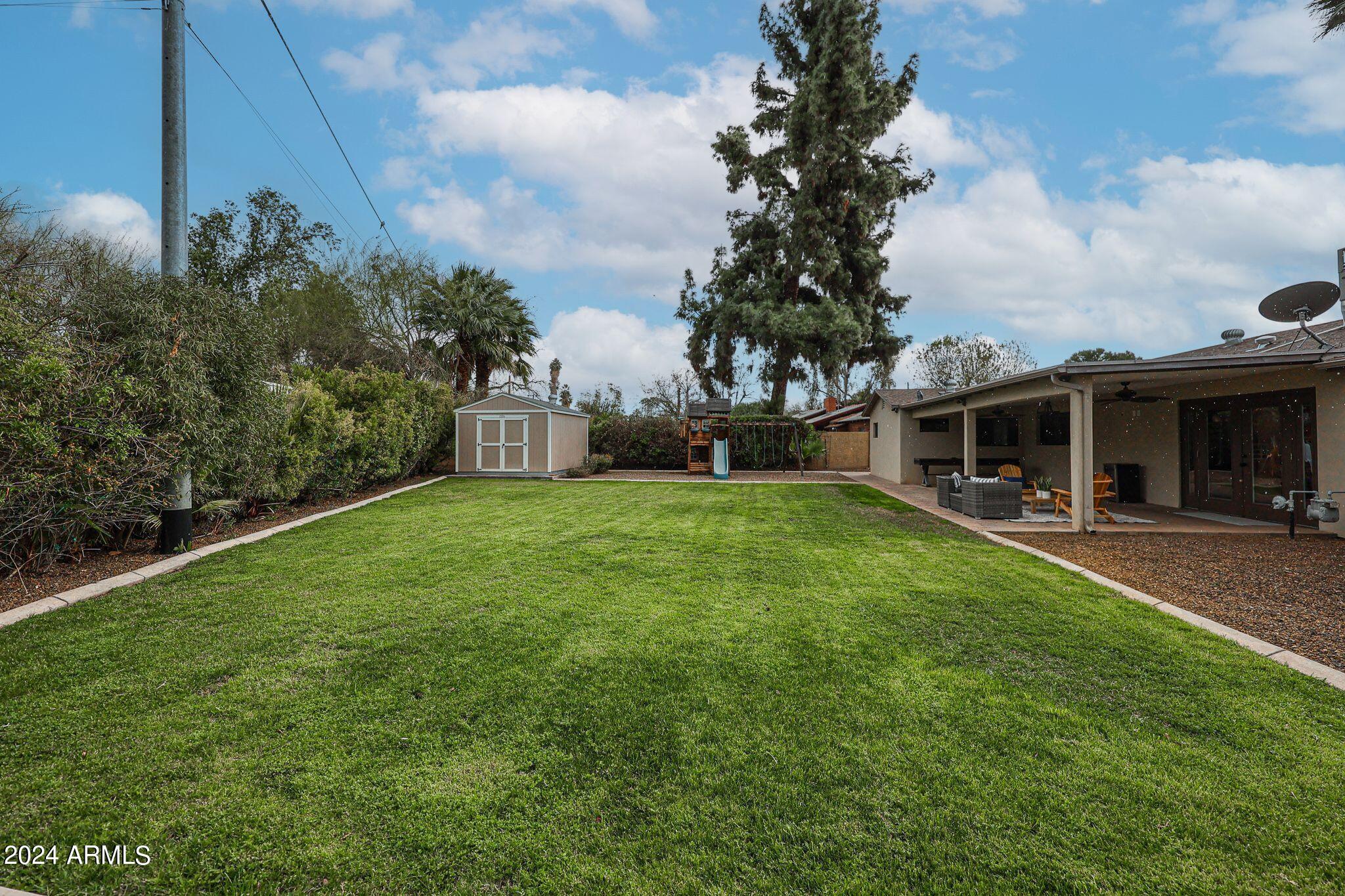 822 W Rancho Drive
