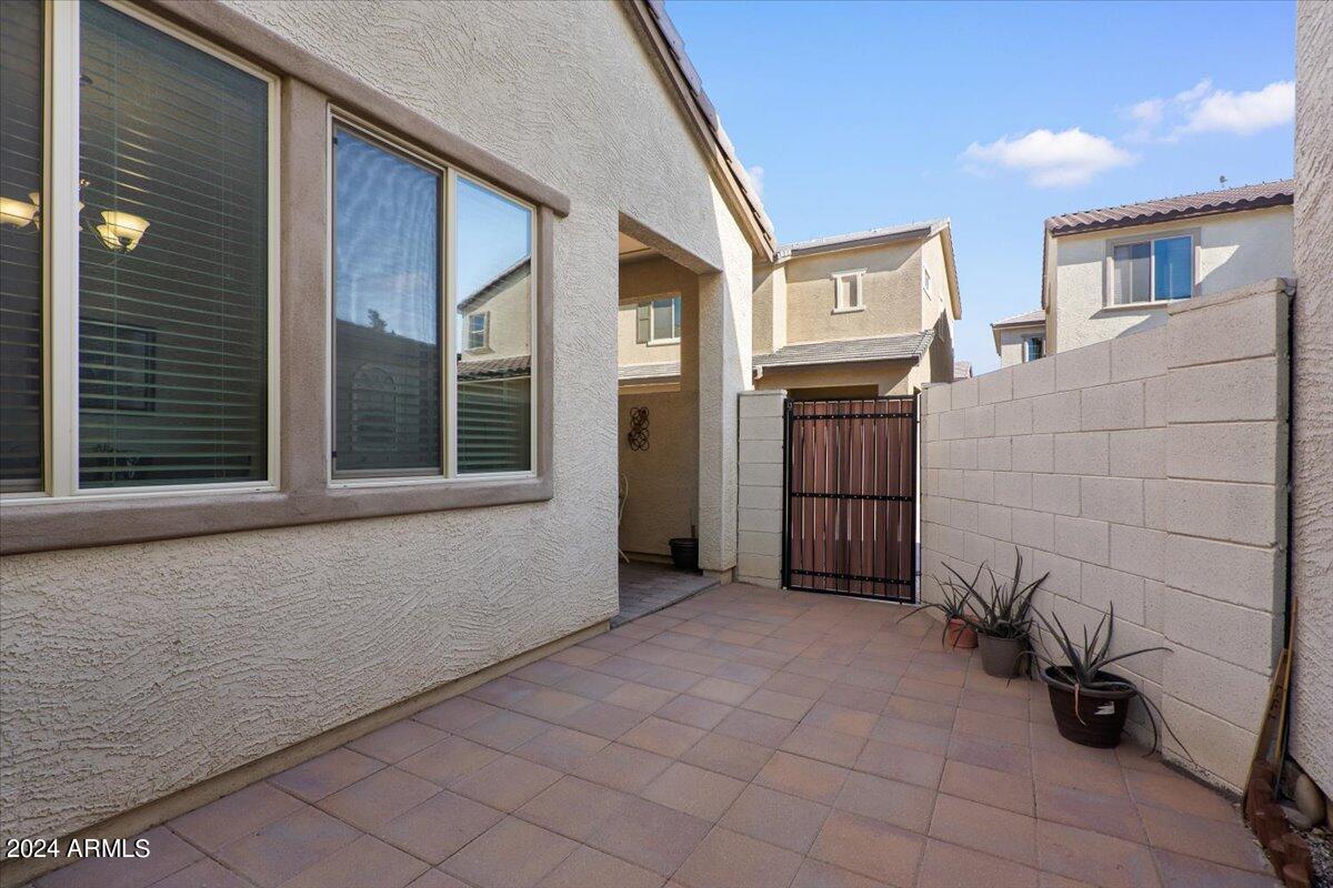 14997 W WILSHIRE Drive