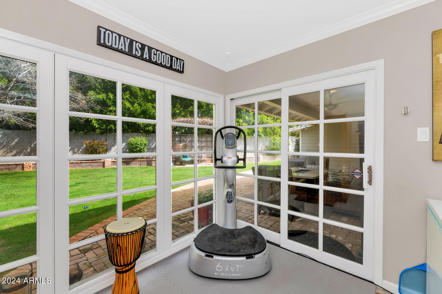 4634 E CALLE TUBERIA --