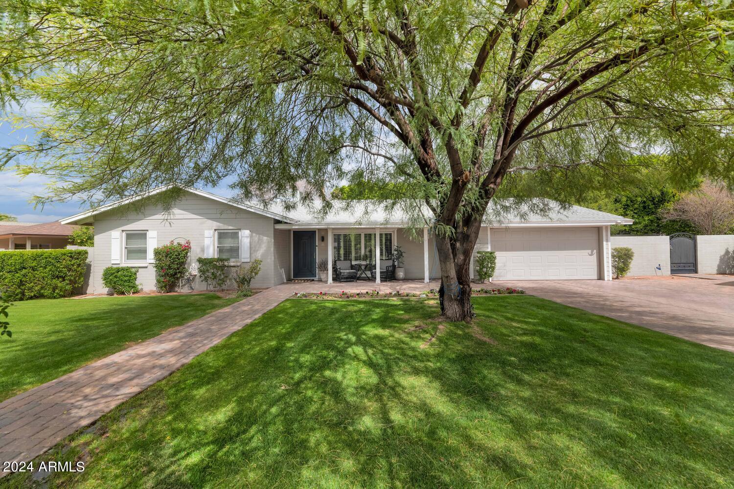 4634 E CALLE TUBERIA --