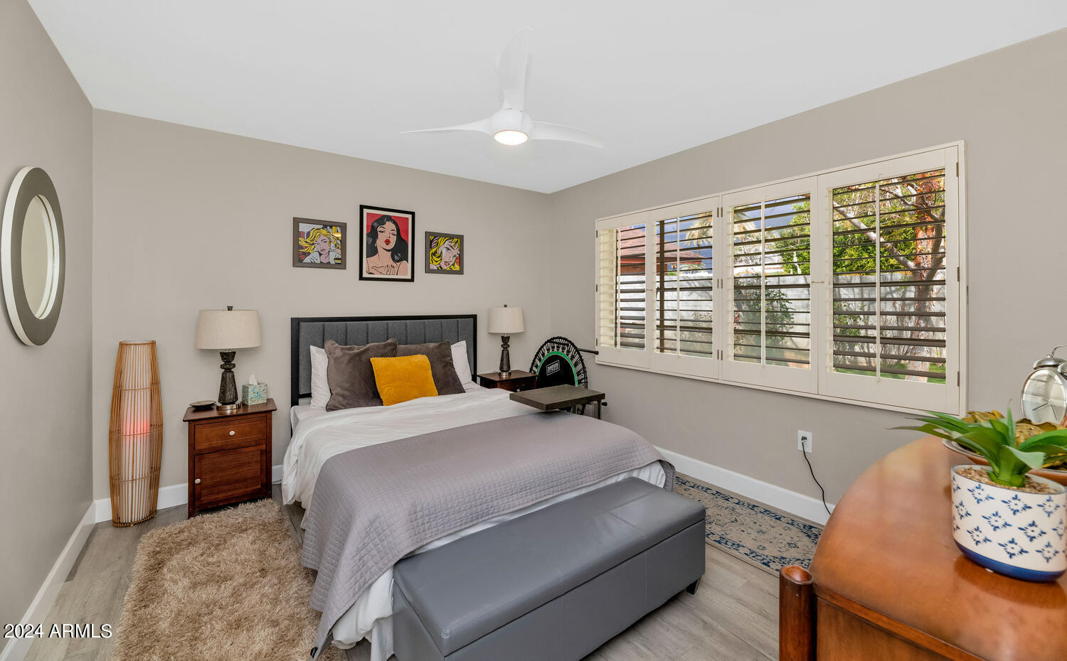 4634 E CALLE TUBERIA --