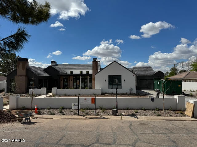 4715 E CALLE DEL MEDIO --