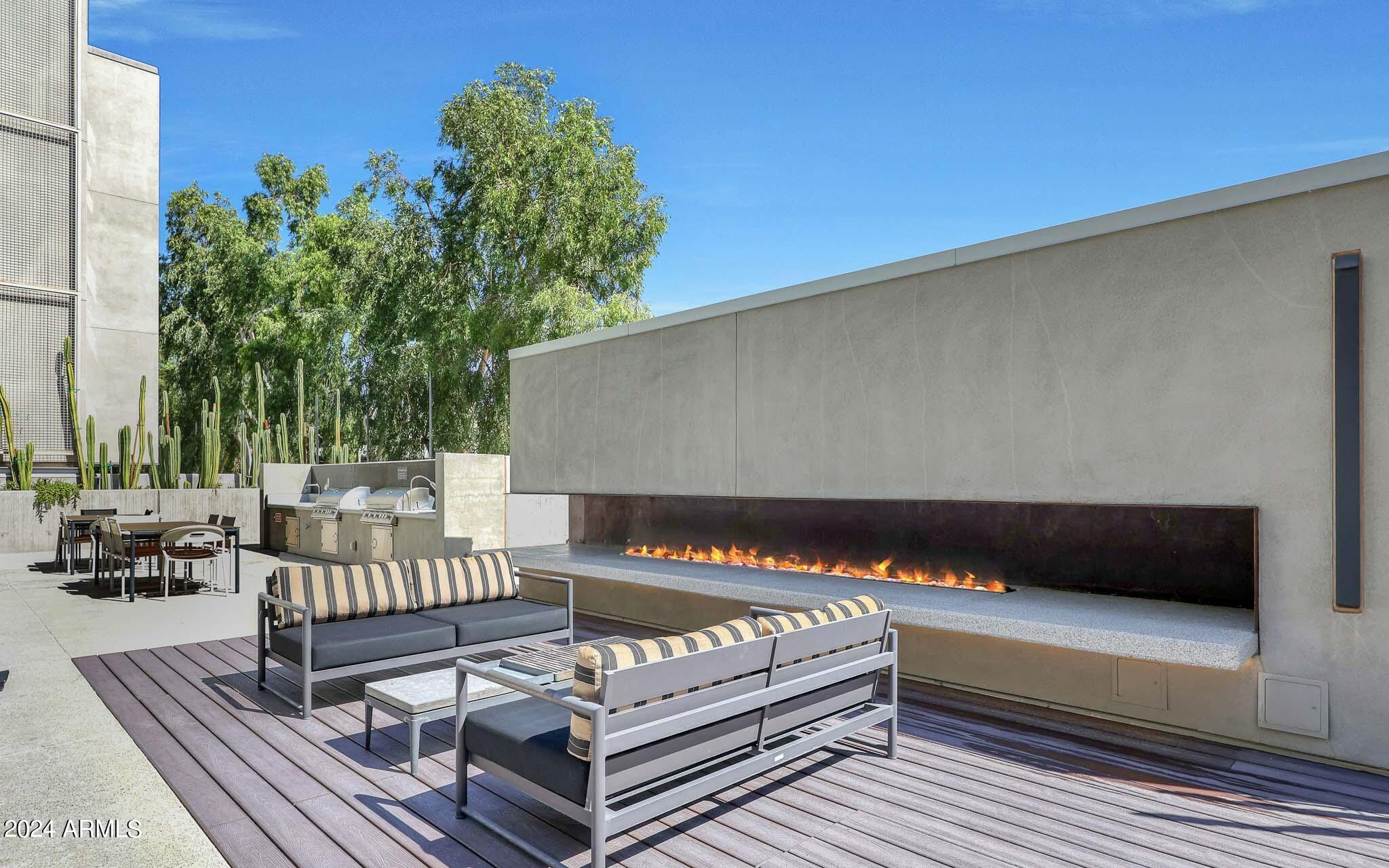 2300 E CAMPBELL Avenue # 401