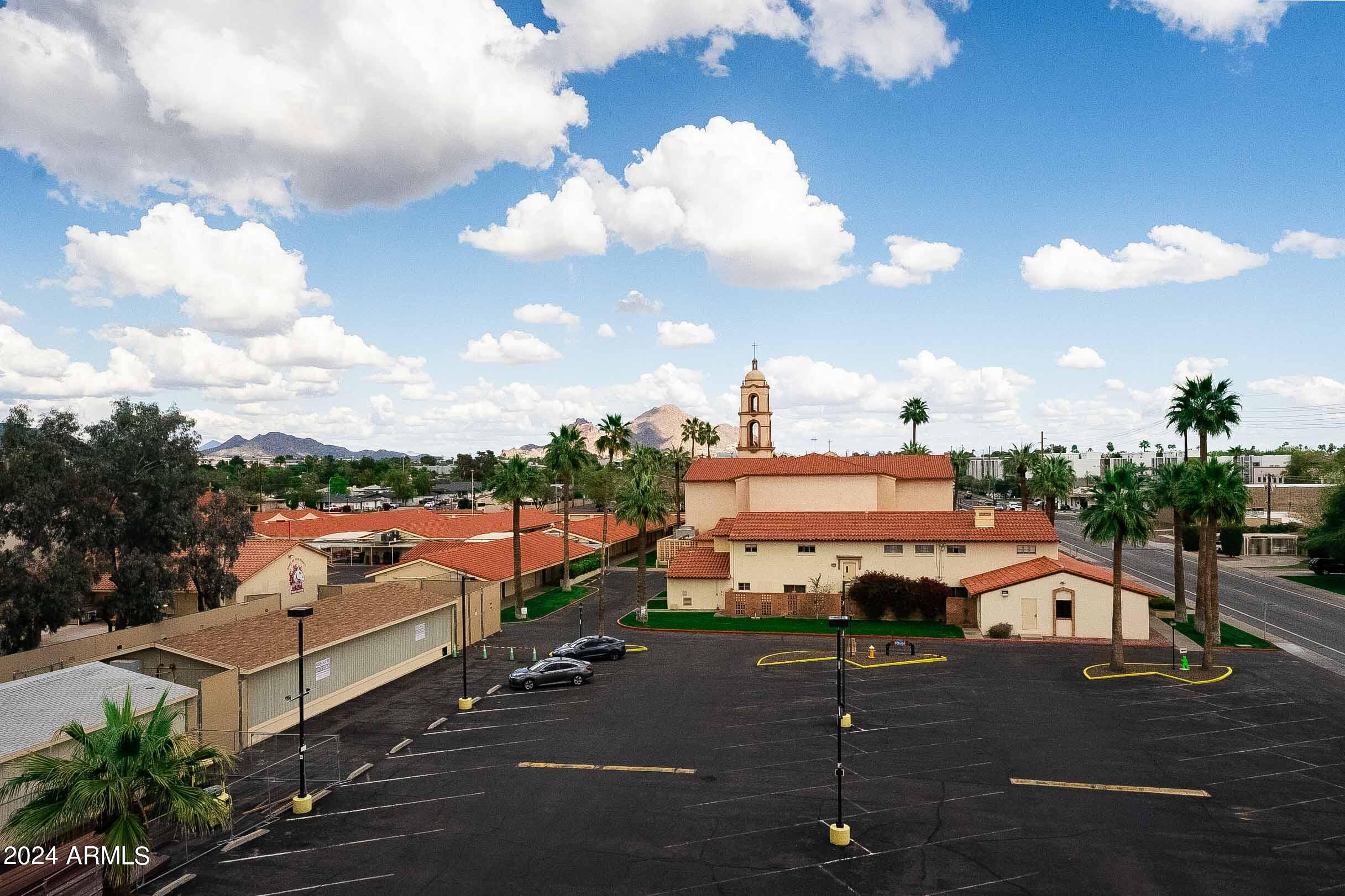 2300 E CAMPBELL Avenue # 401