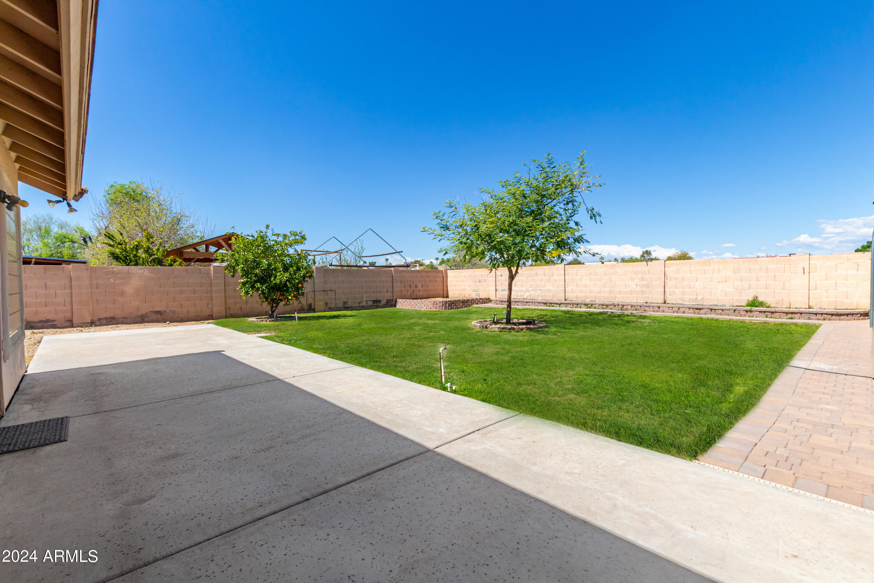 3434 E TIERRA BUENA Lane