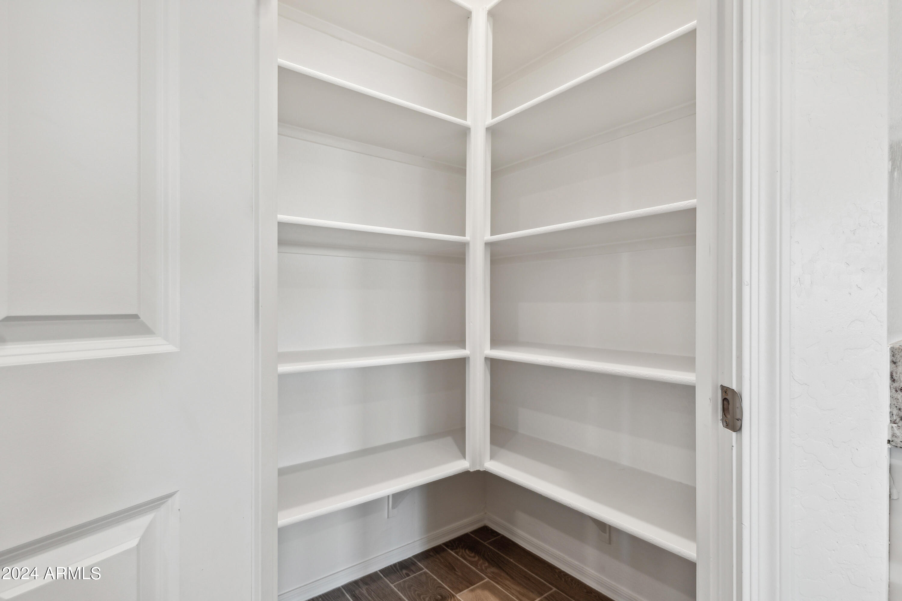 47563 W KENNER Drive