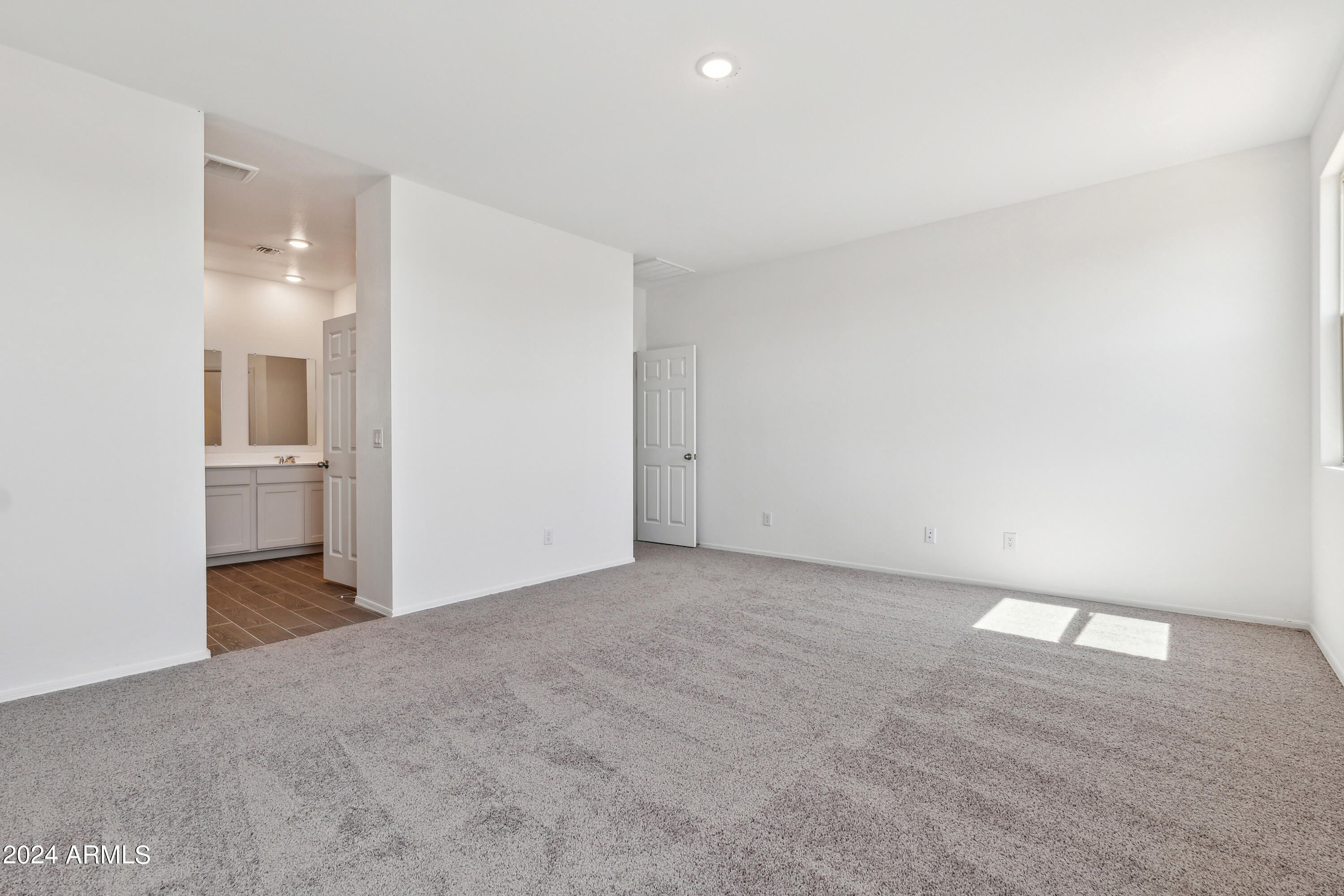 47563 W KENNER Drive