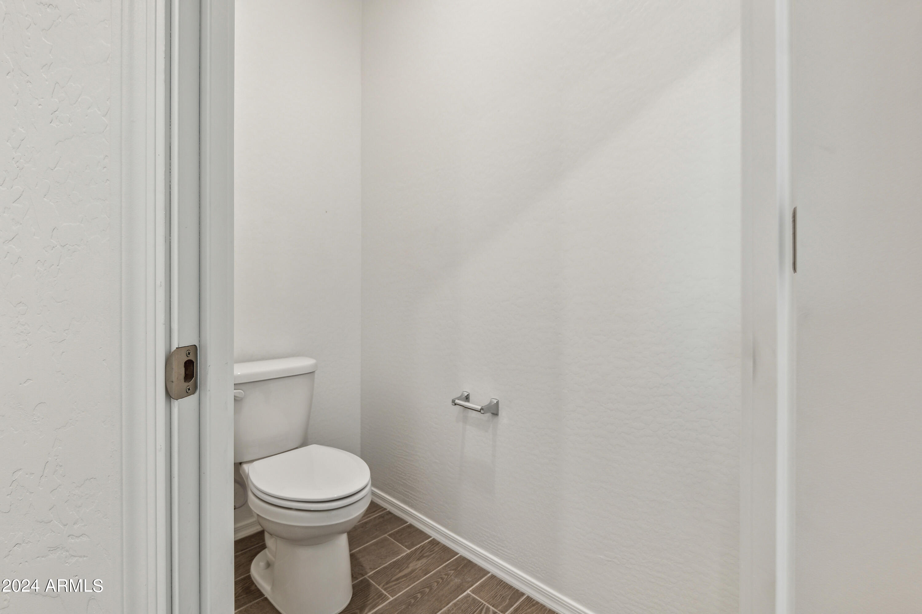 47563 W KENNER Drive