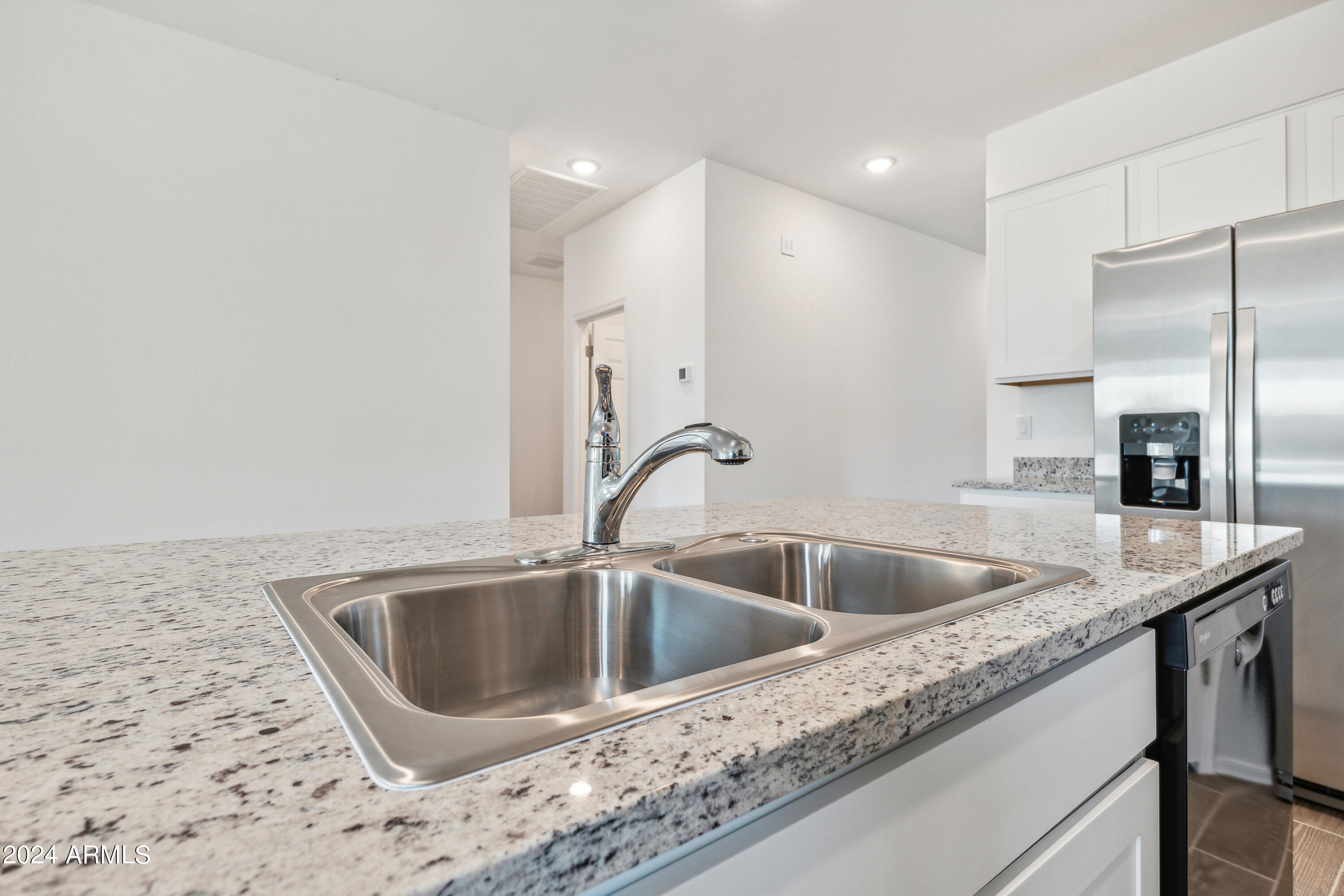 47563 W KENNER Drive