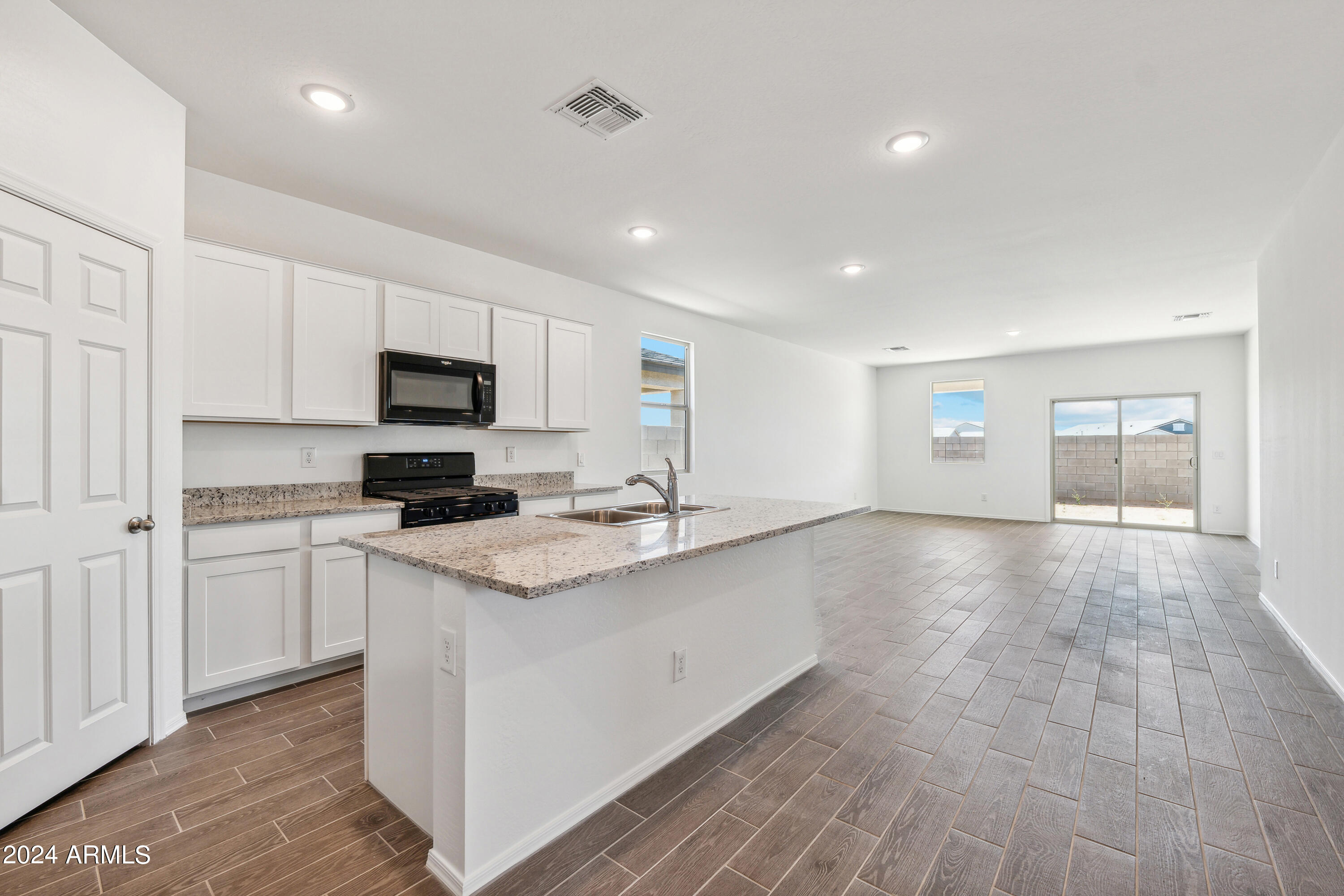 47563 W KENNER Drive