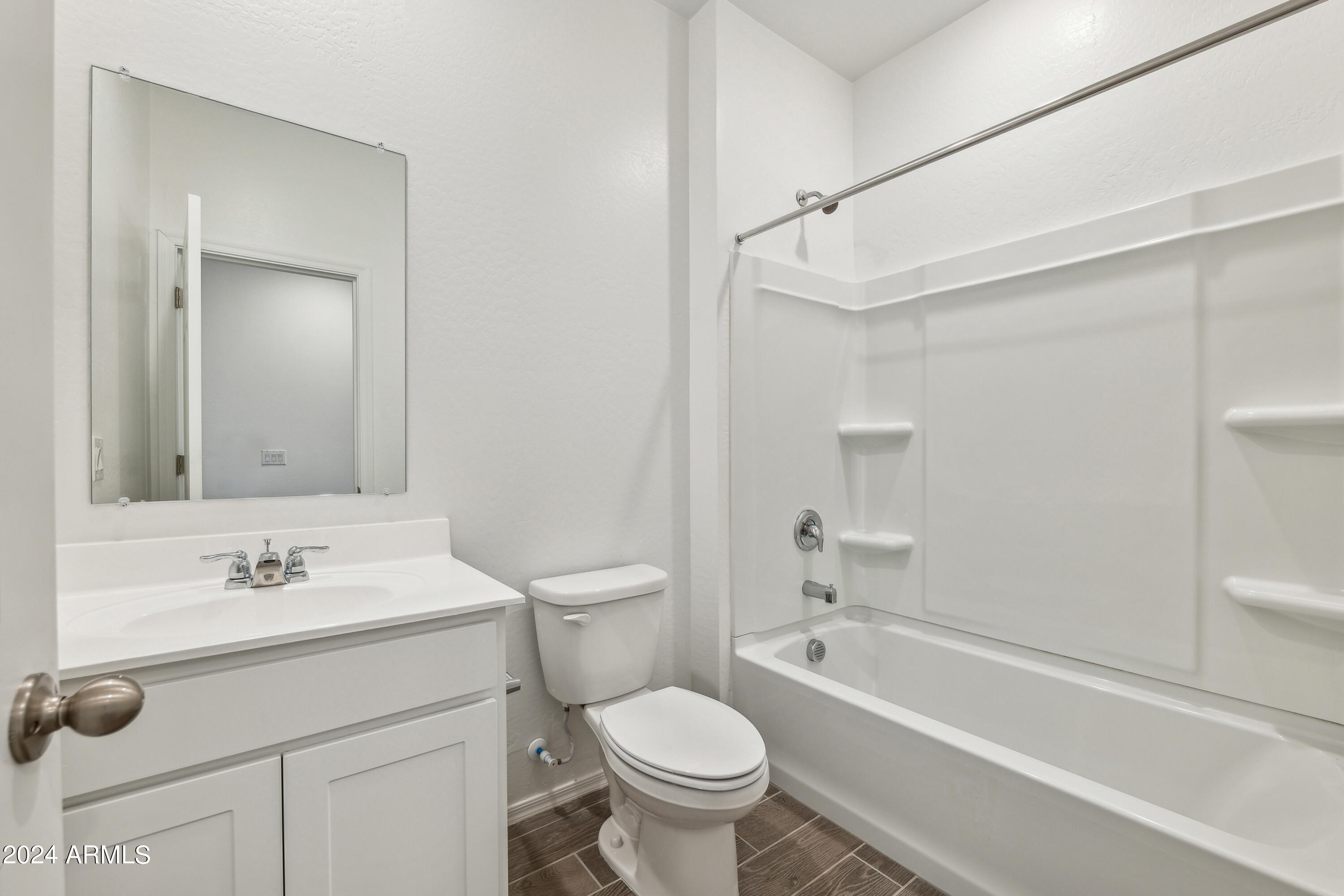 47563 W KENNER Drive