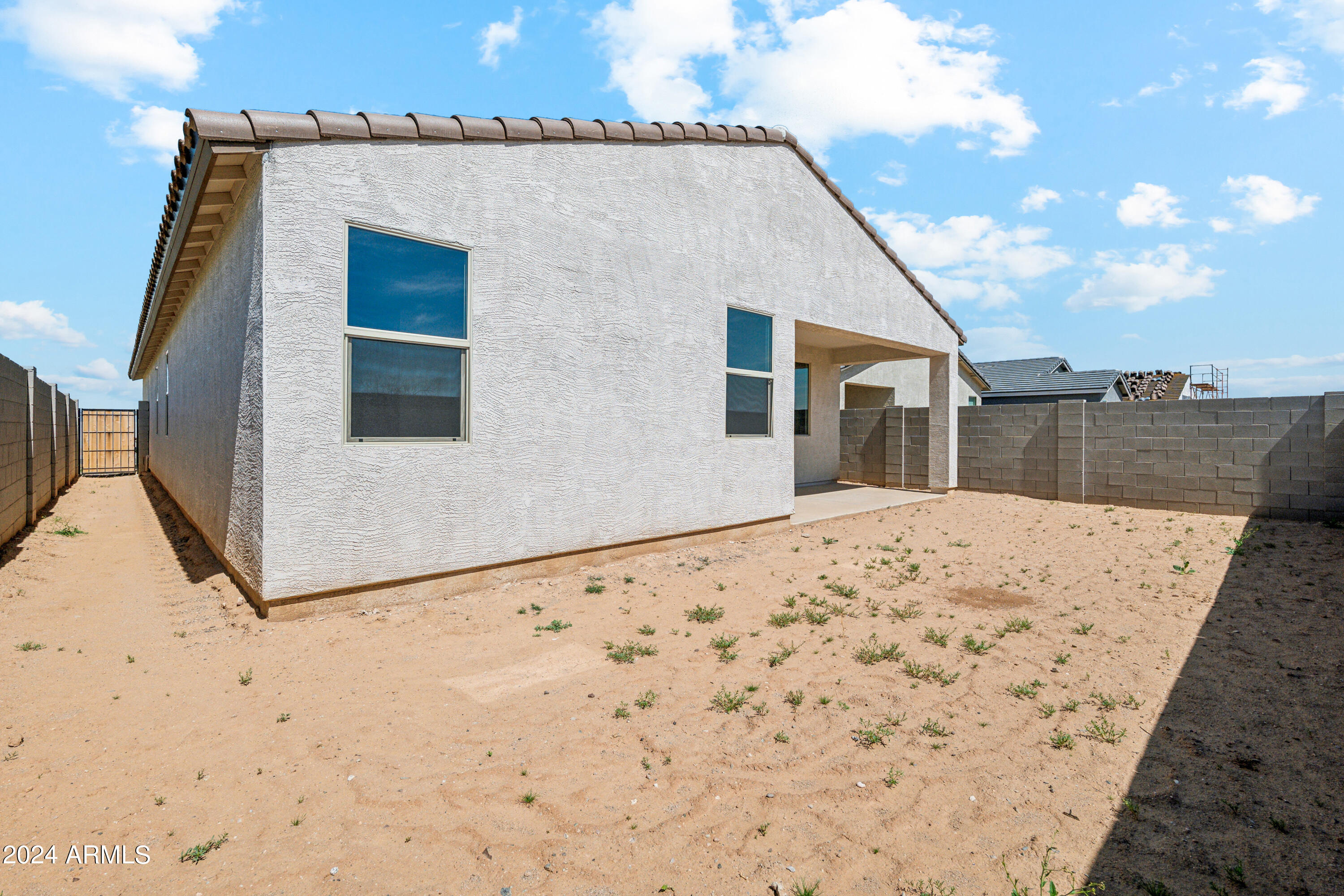 47563 W KENNER Drive