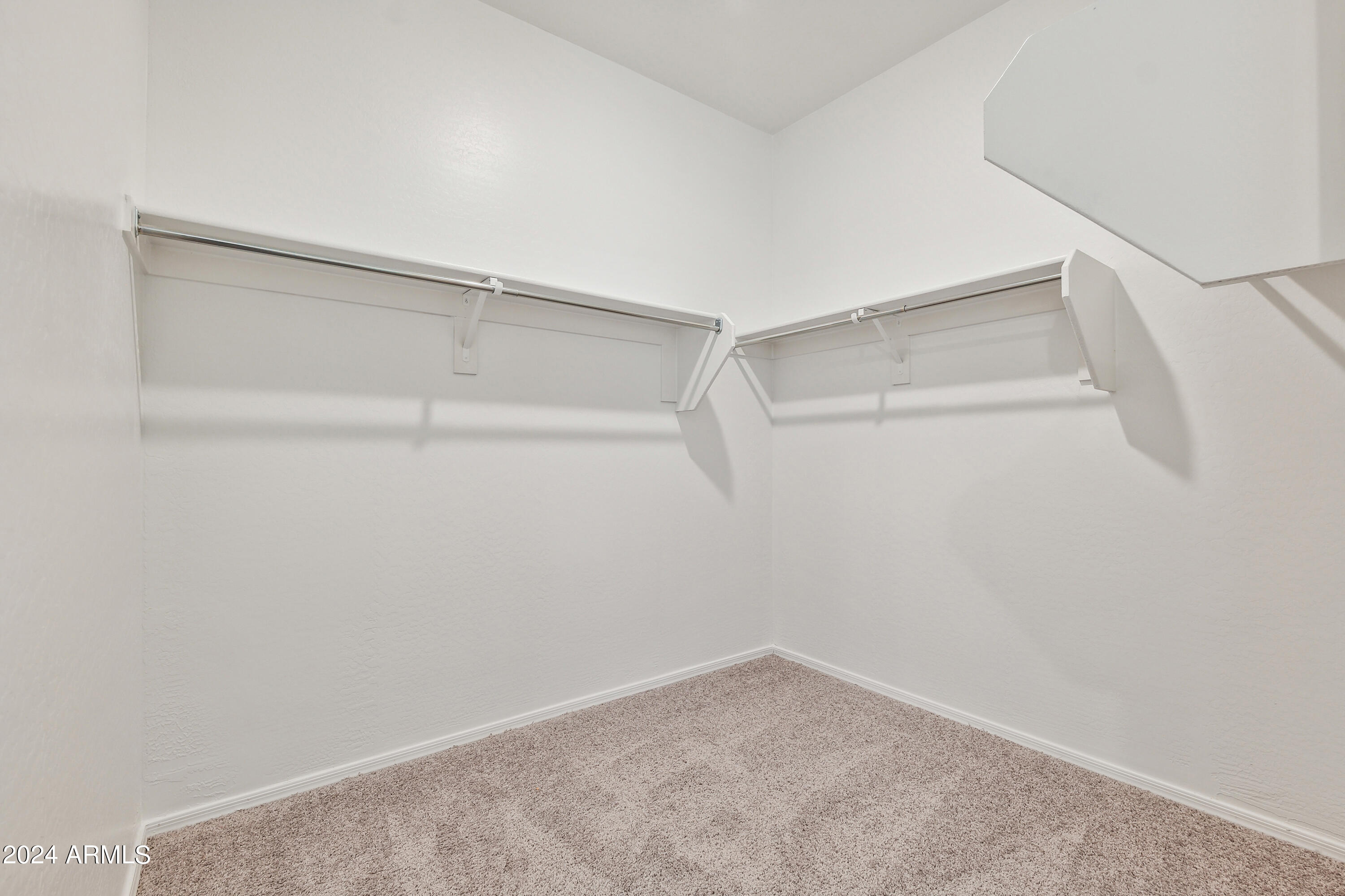 47563 W KENNER Drive