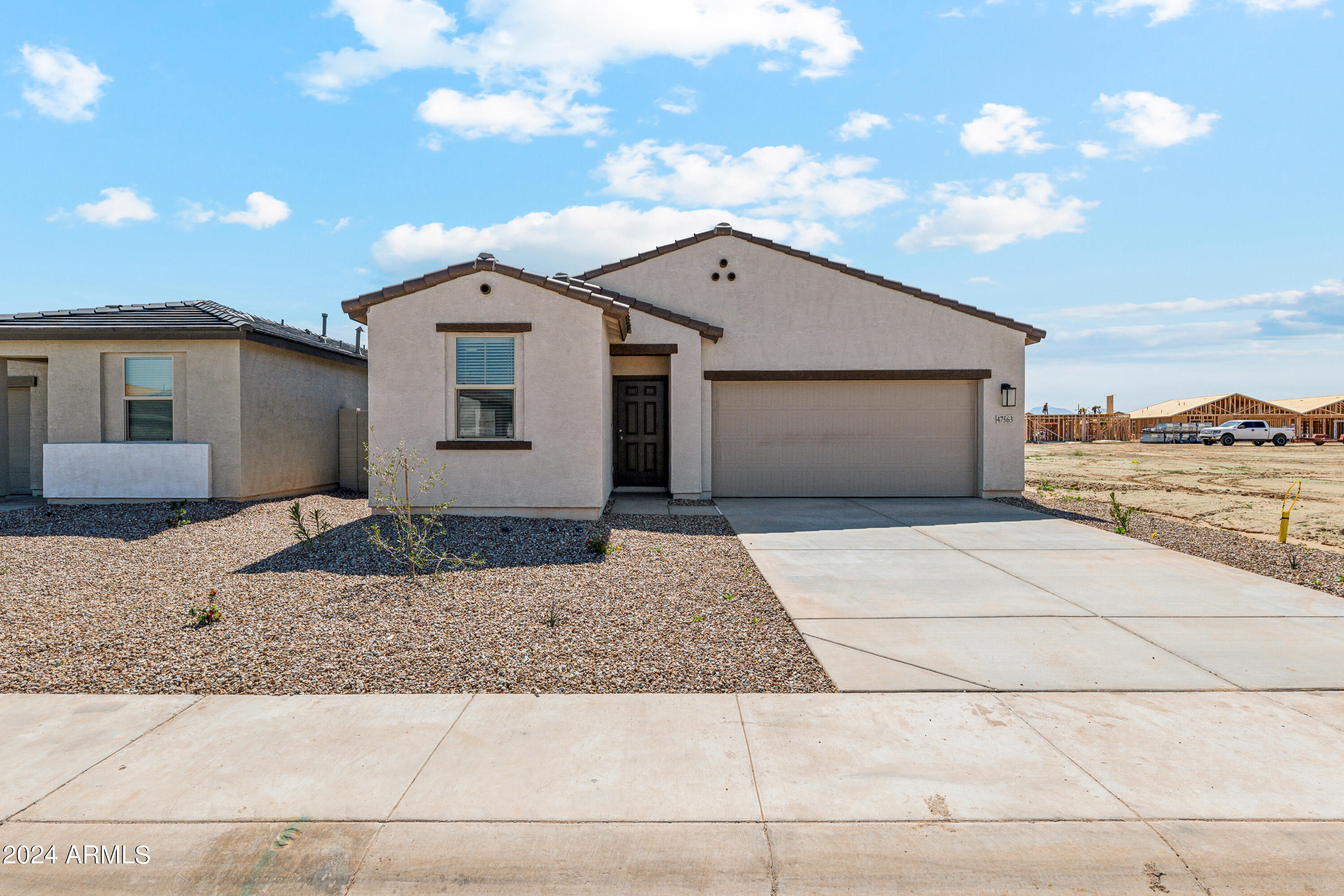 47563 W KENNER Drive