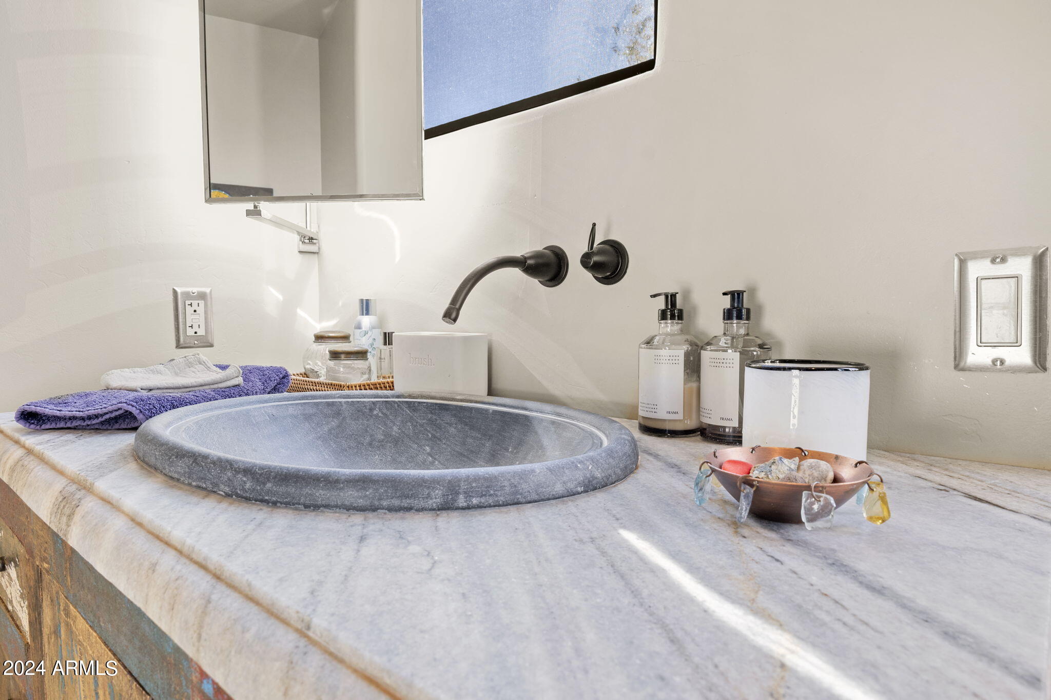 7005 E Jackrabbit Road