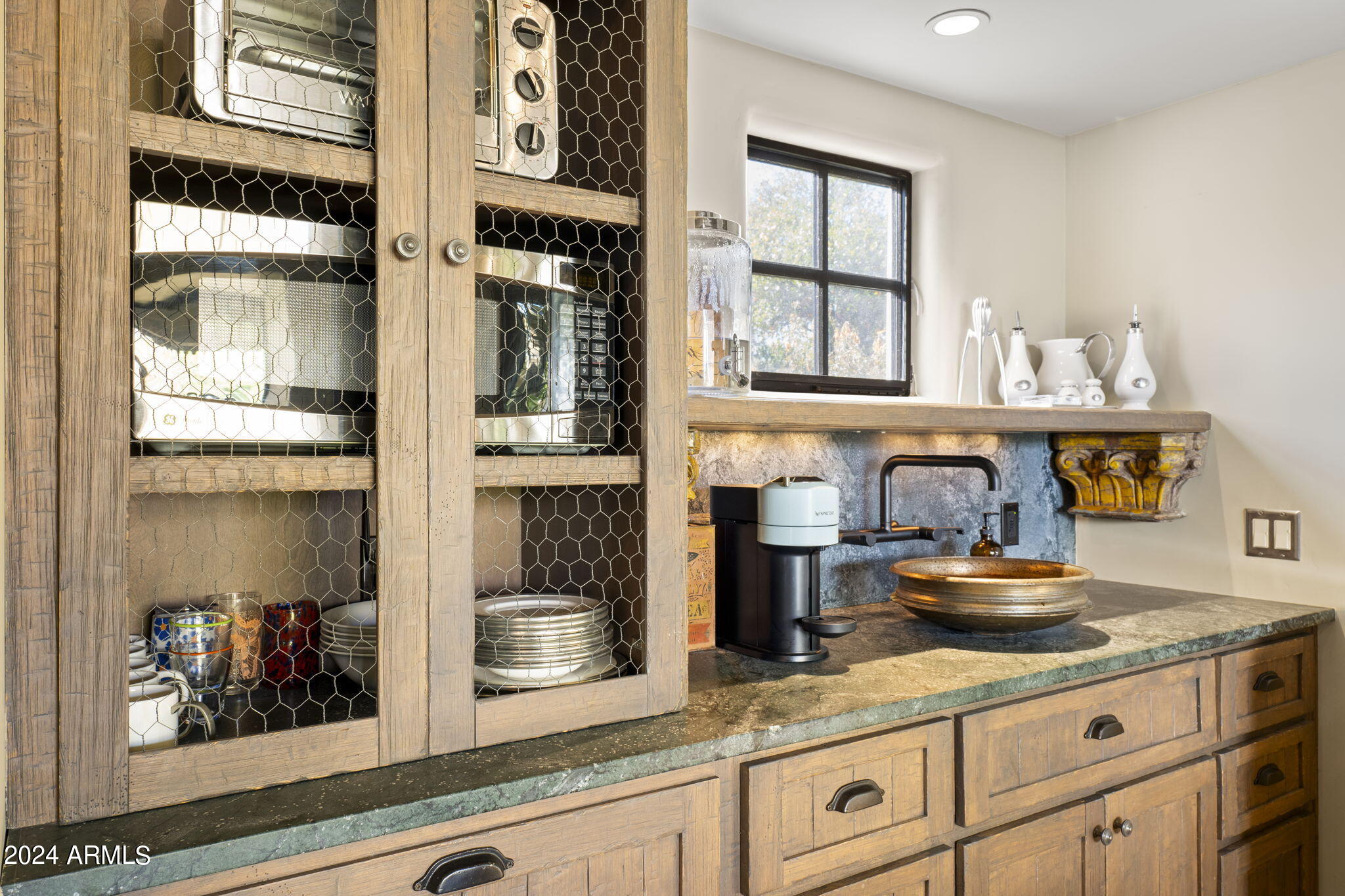 7005 E Jackrabbit Road