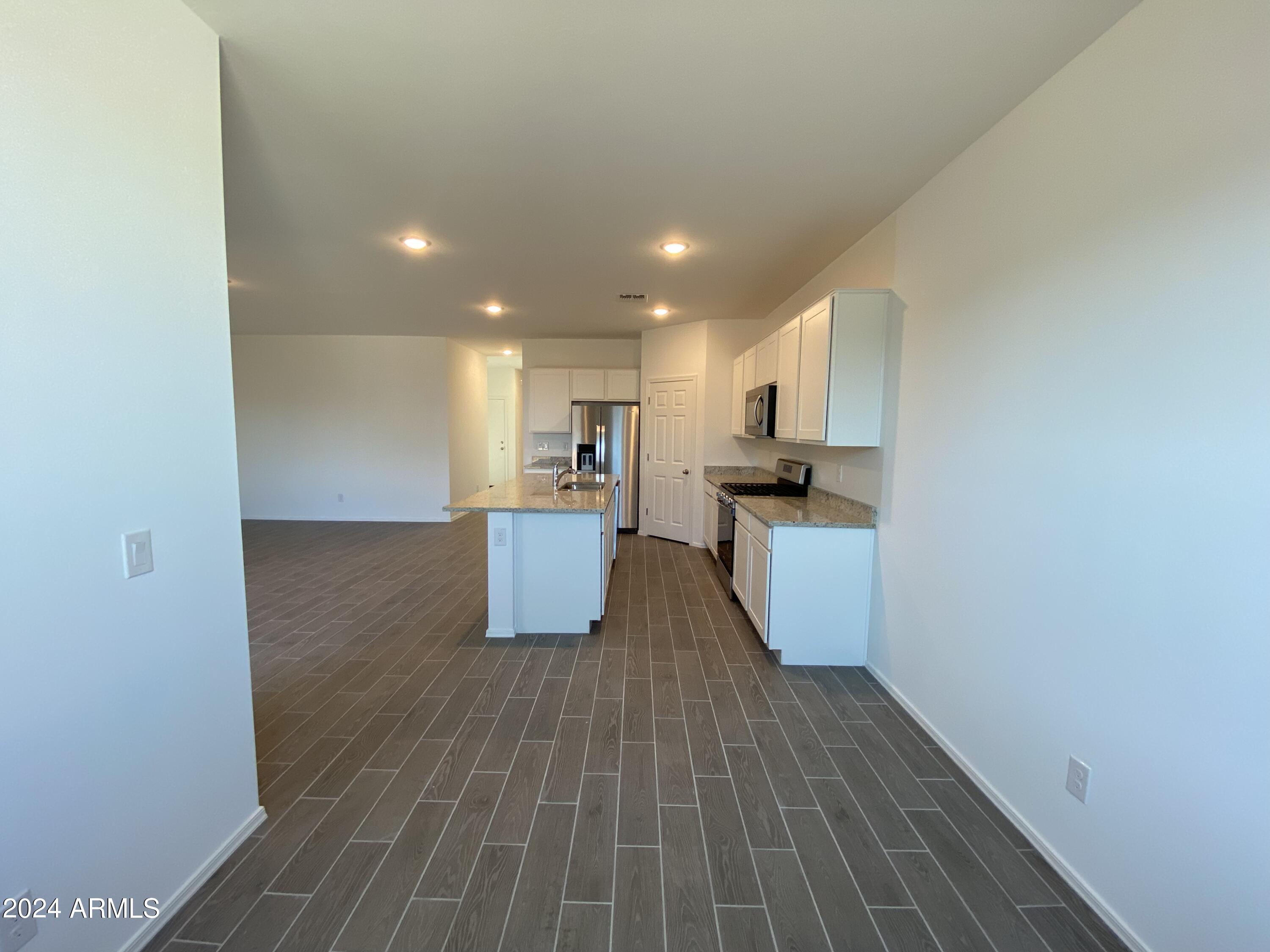 47835 W KENNER Drive