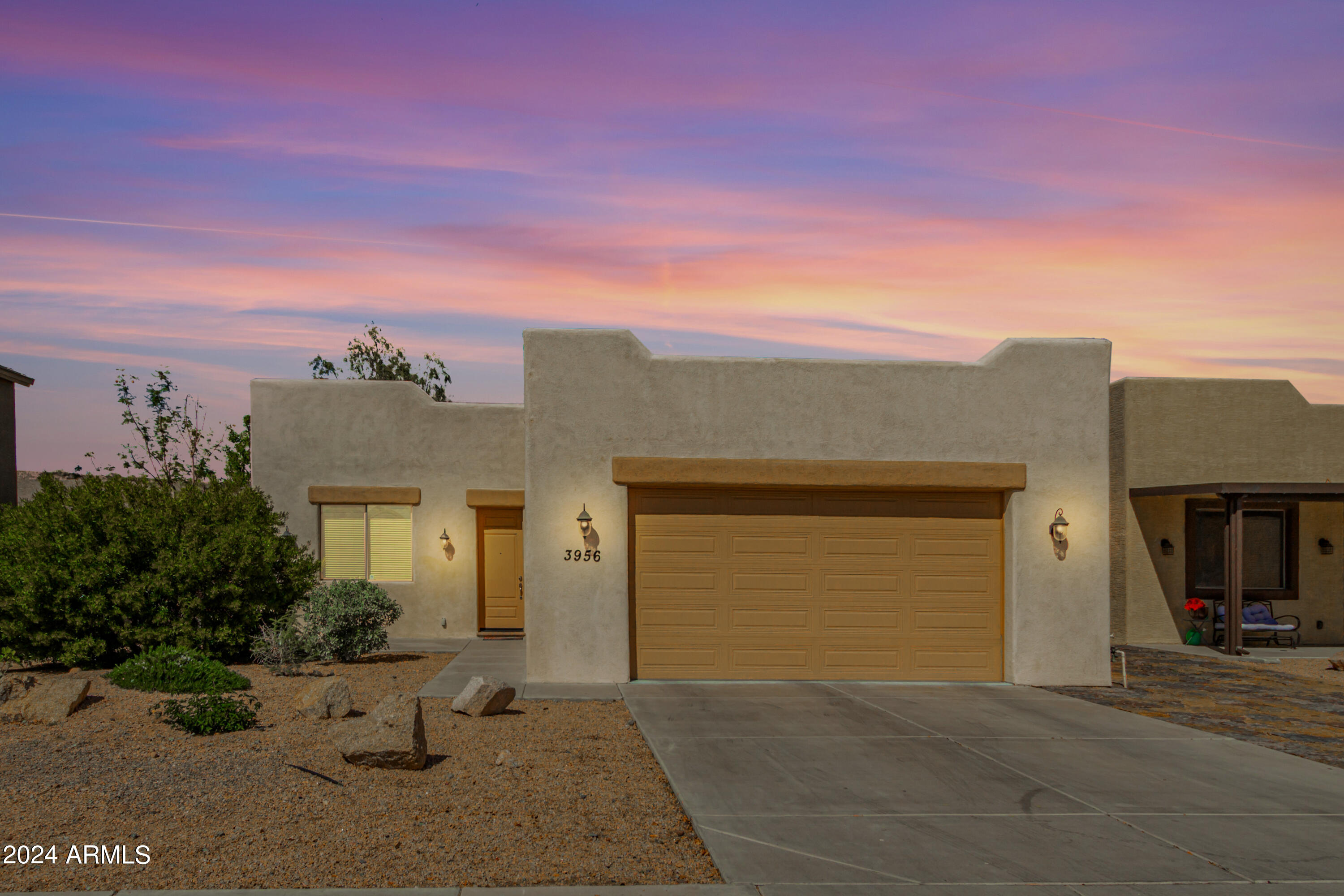 3956 W SALTER Drive