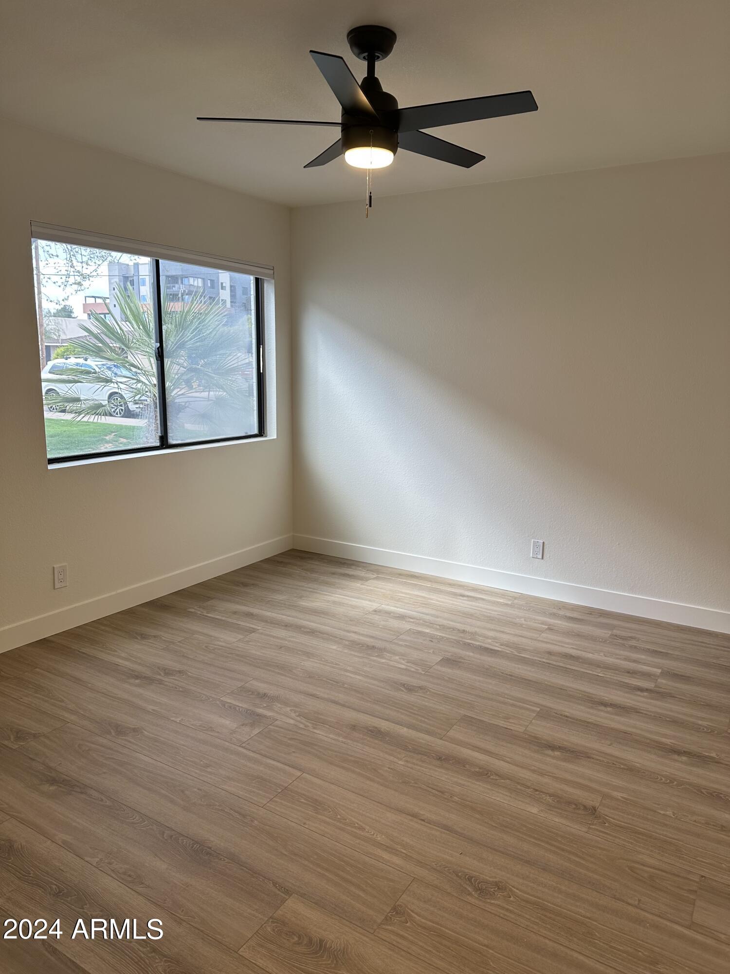 749 E MONTEBELLO Avenue # 118