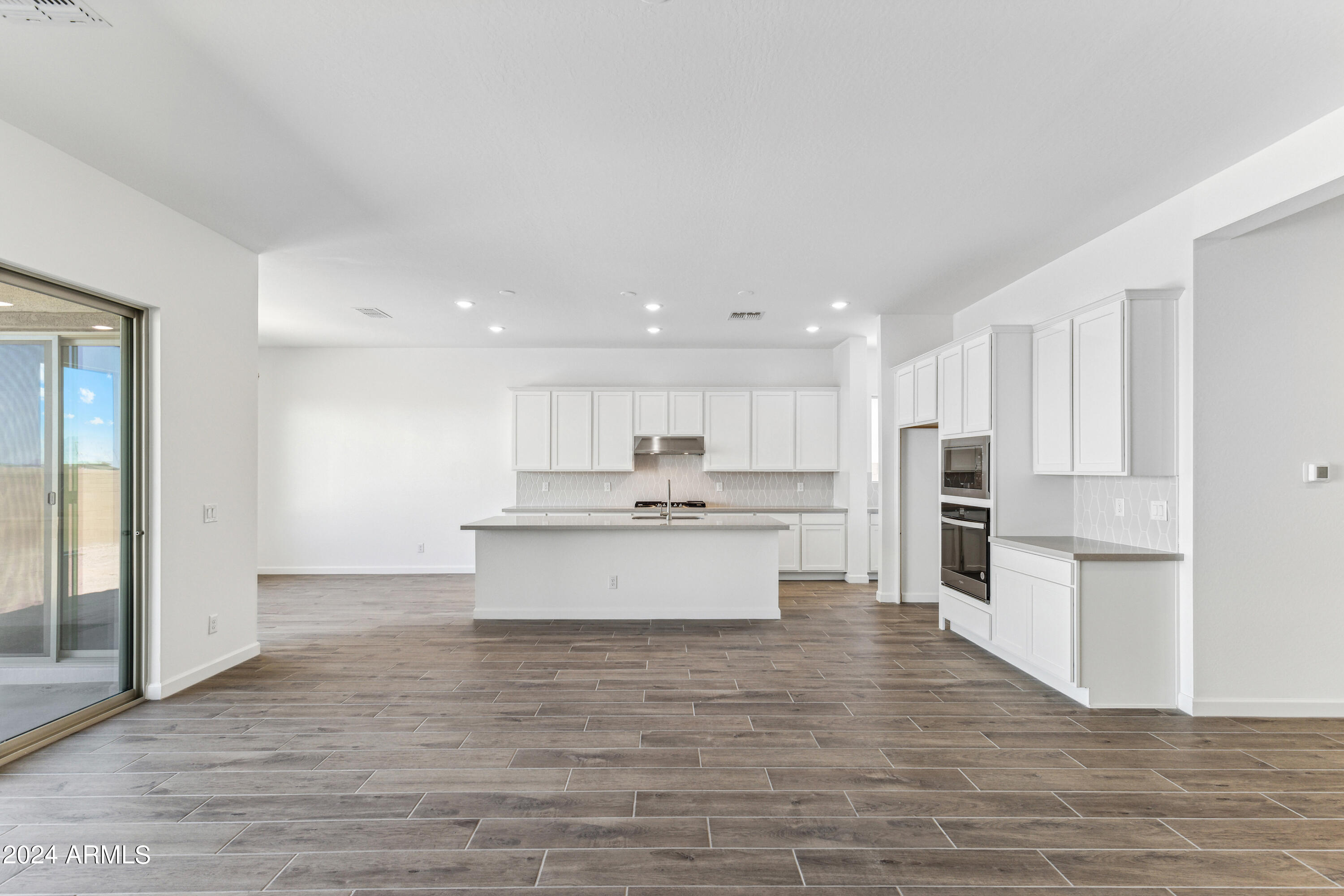 22628 E LORDS Way