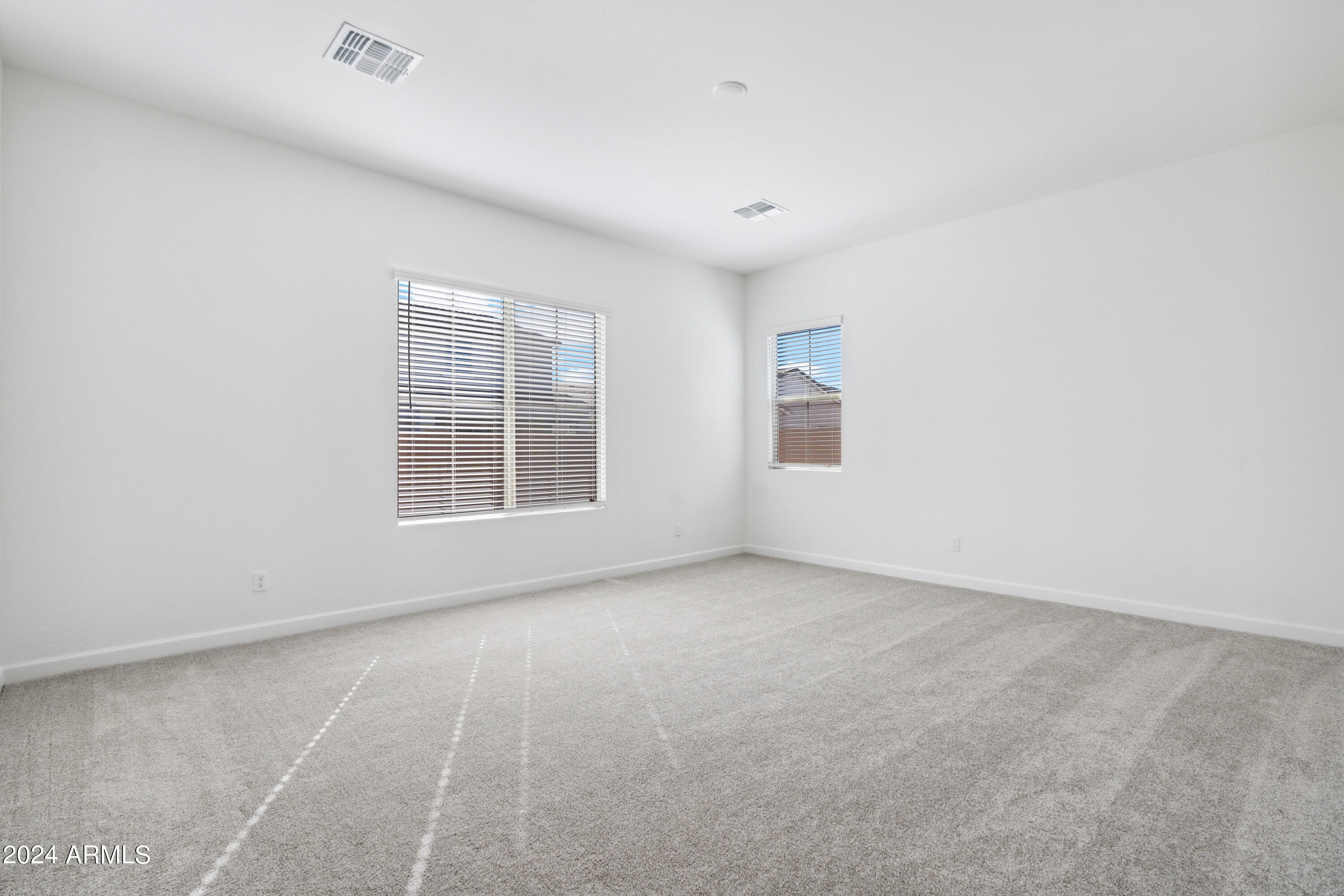22649 E ROUNDUP Way