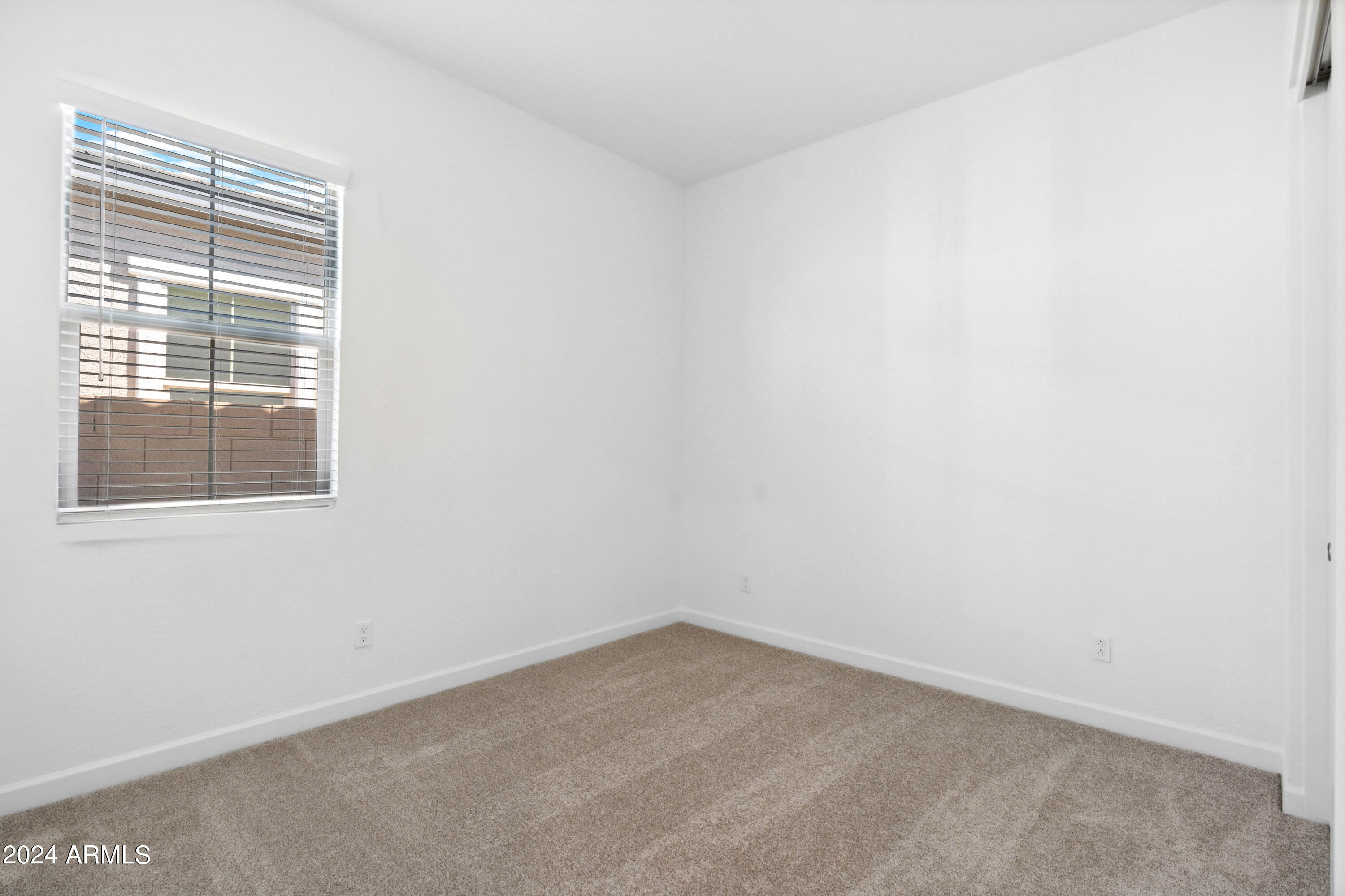22649 E ROUNDUP Way