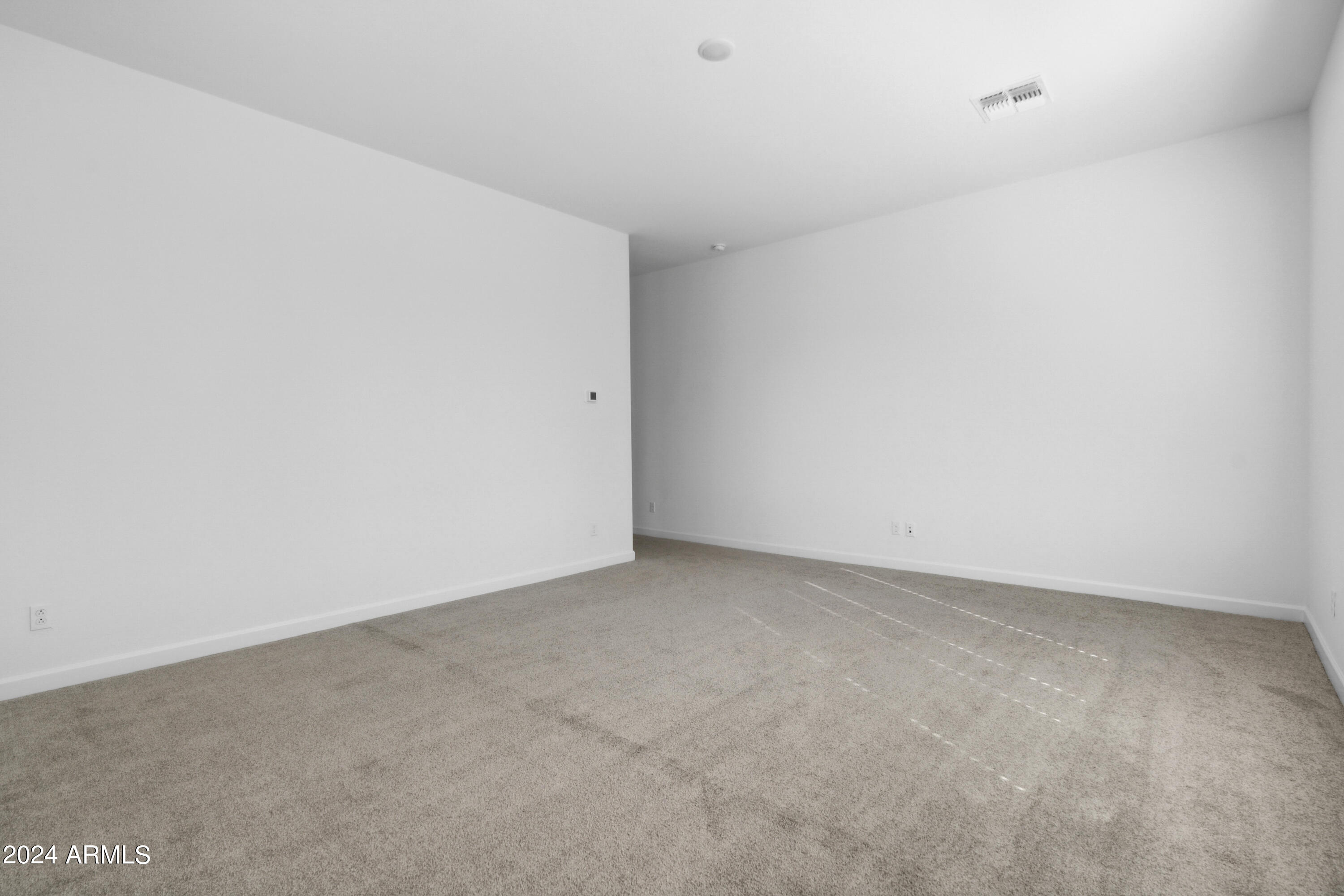 22649 E ROUNDUP Way