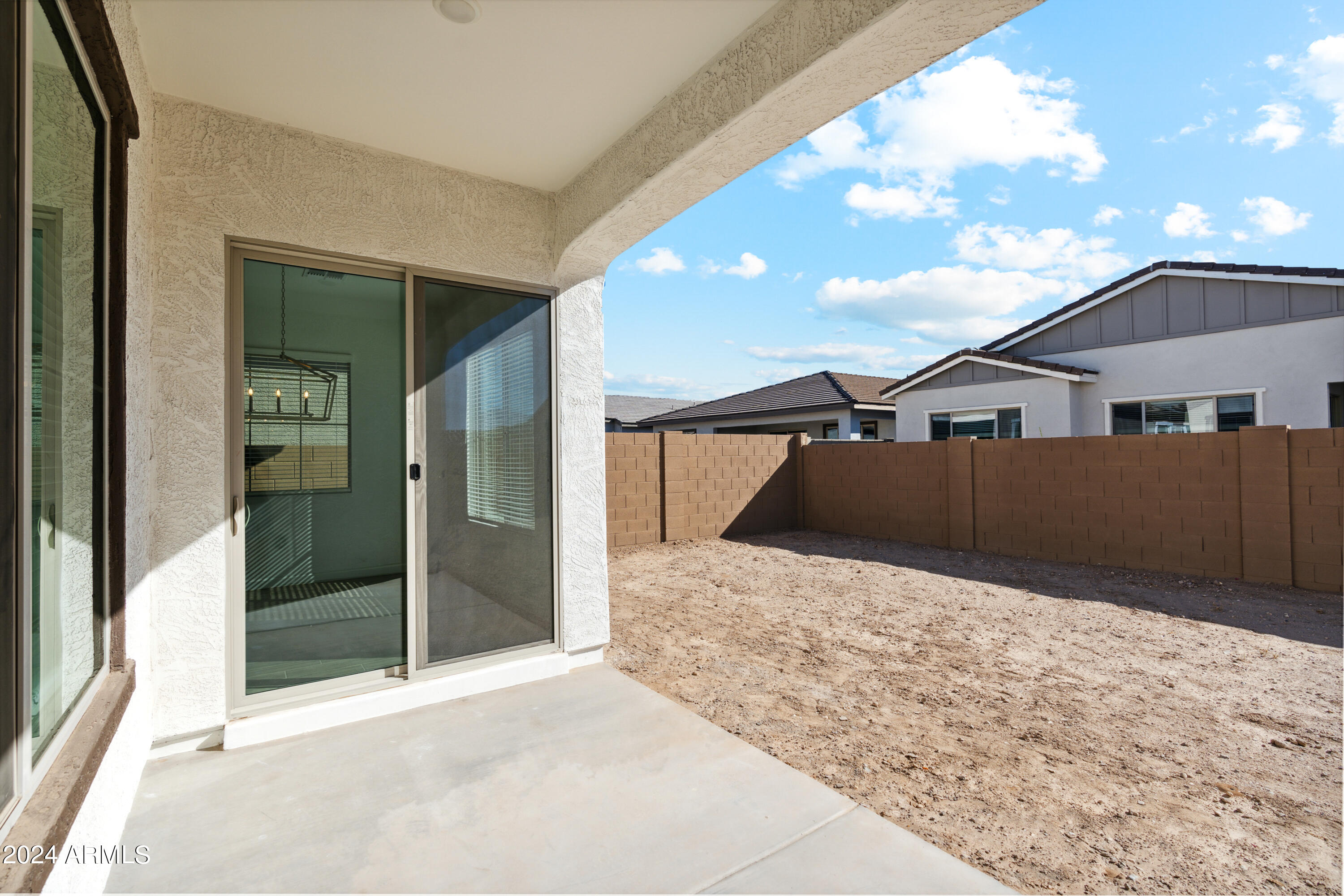 22649 E ROUNDUP Way