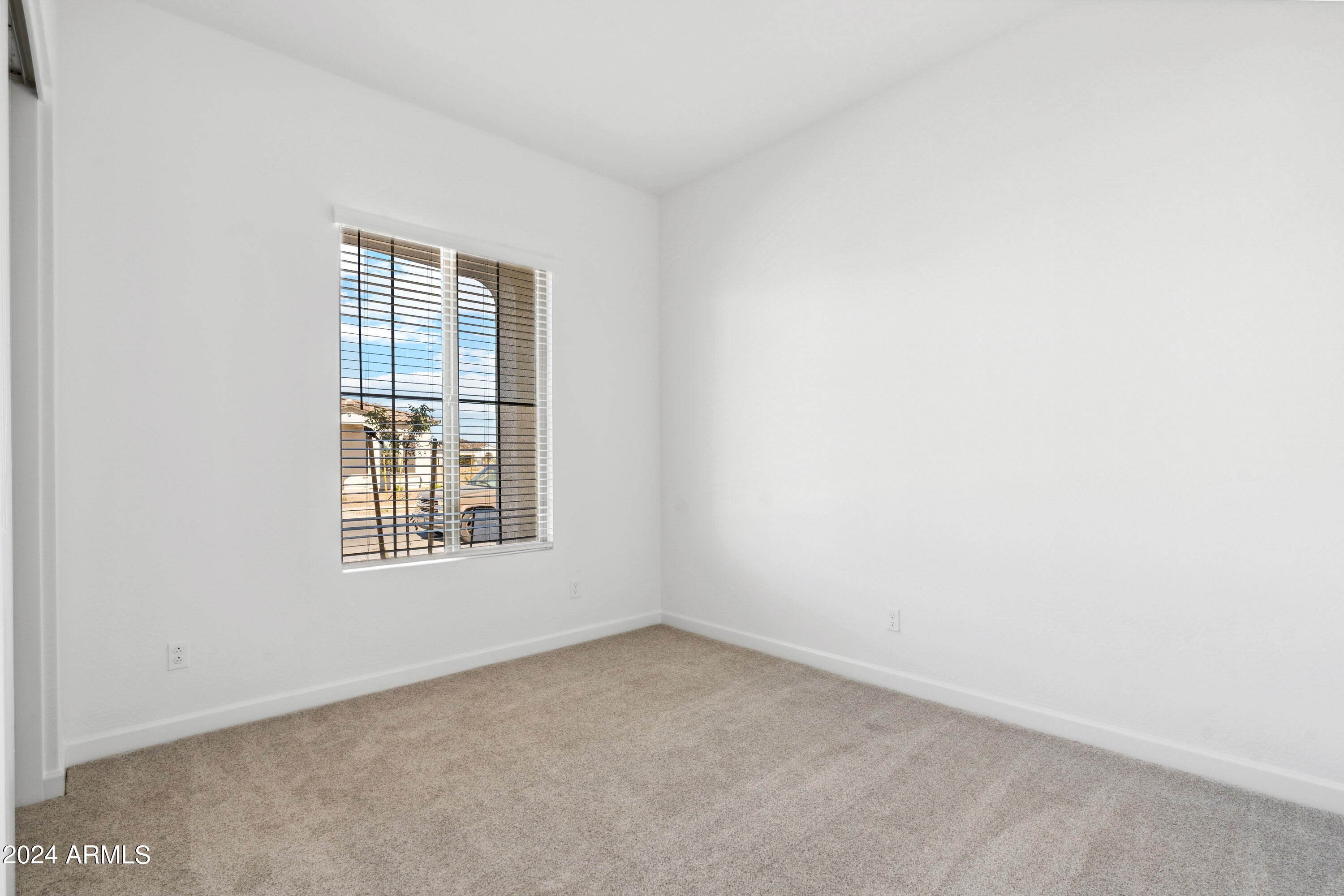 22649 E ROUNDUP Way