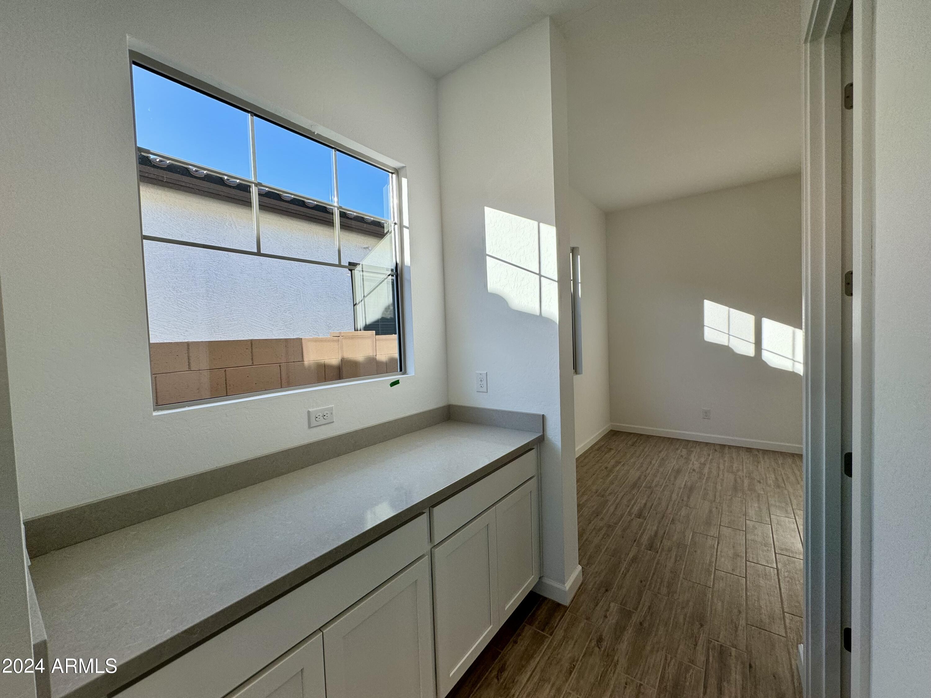 22657 E ROUNDUP Way