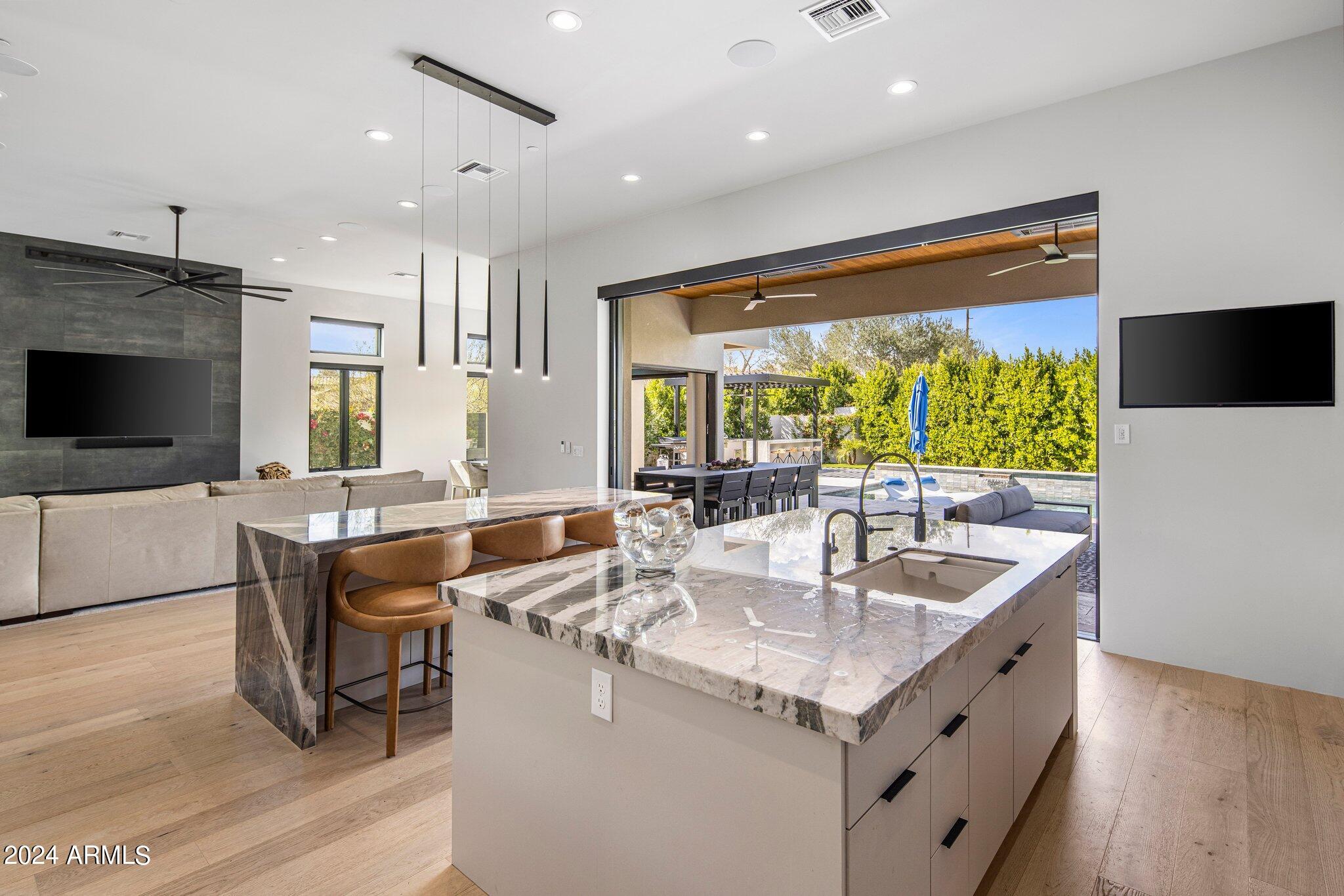 7530 E SUNDOWN Court