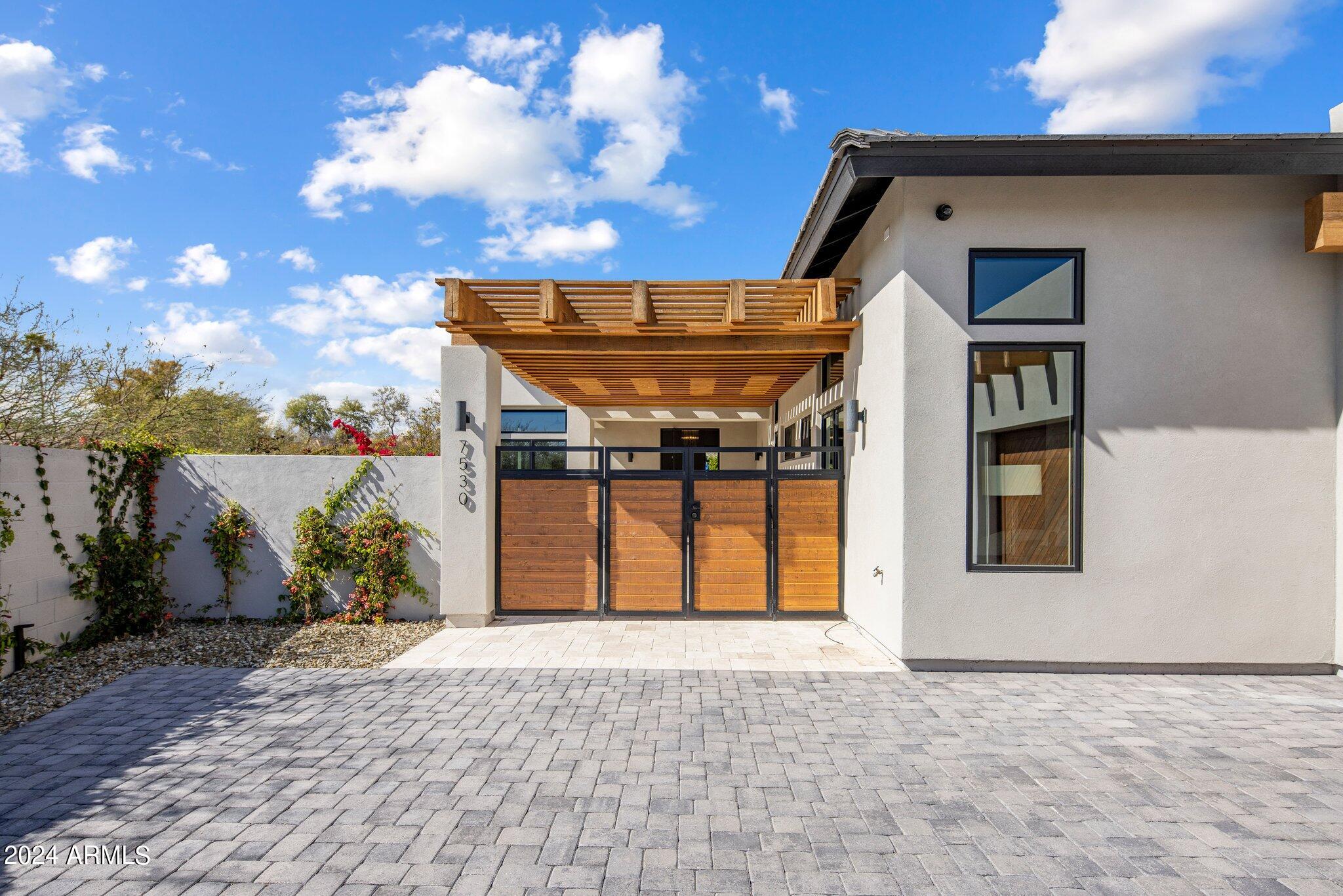 7530 E SUNDOWN Court