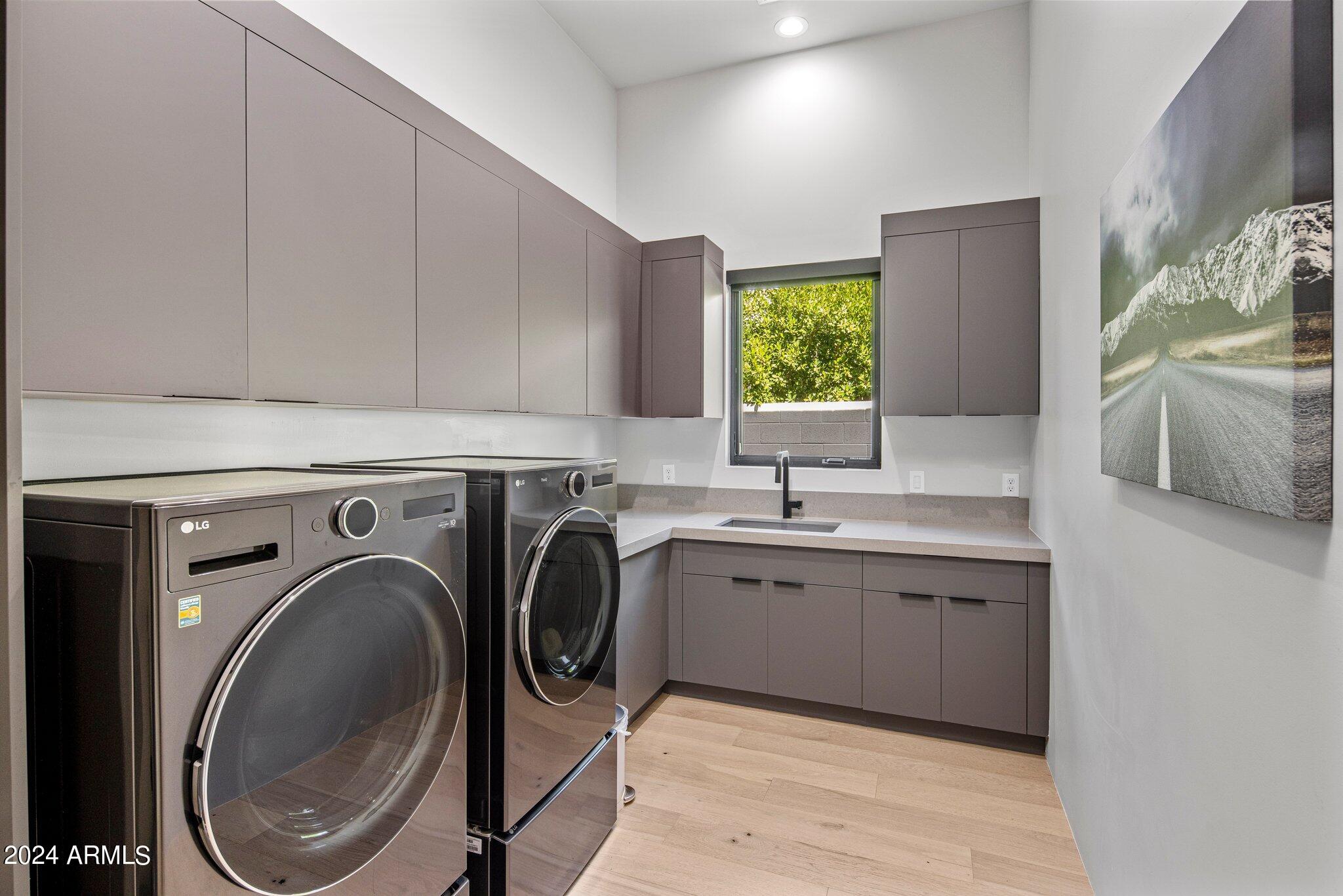 7530 E SUNDOWN Court