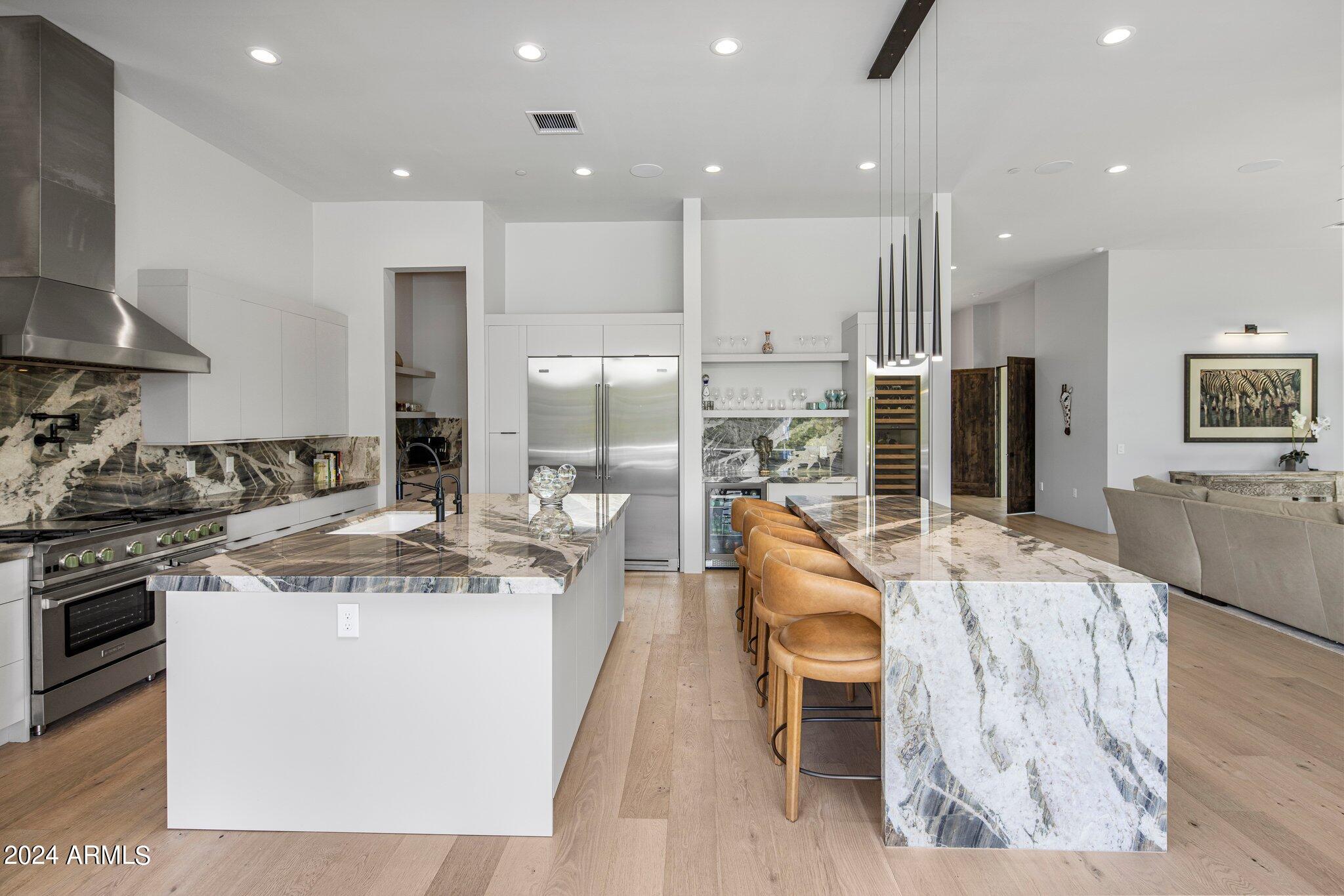 7530 E SUNDOWN Court
