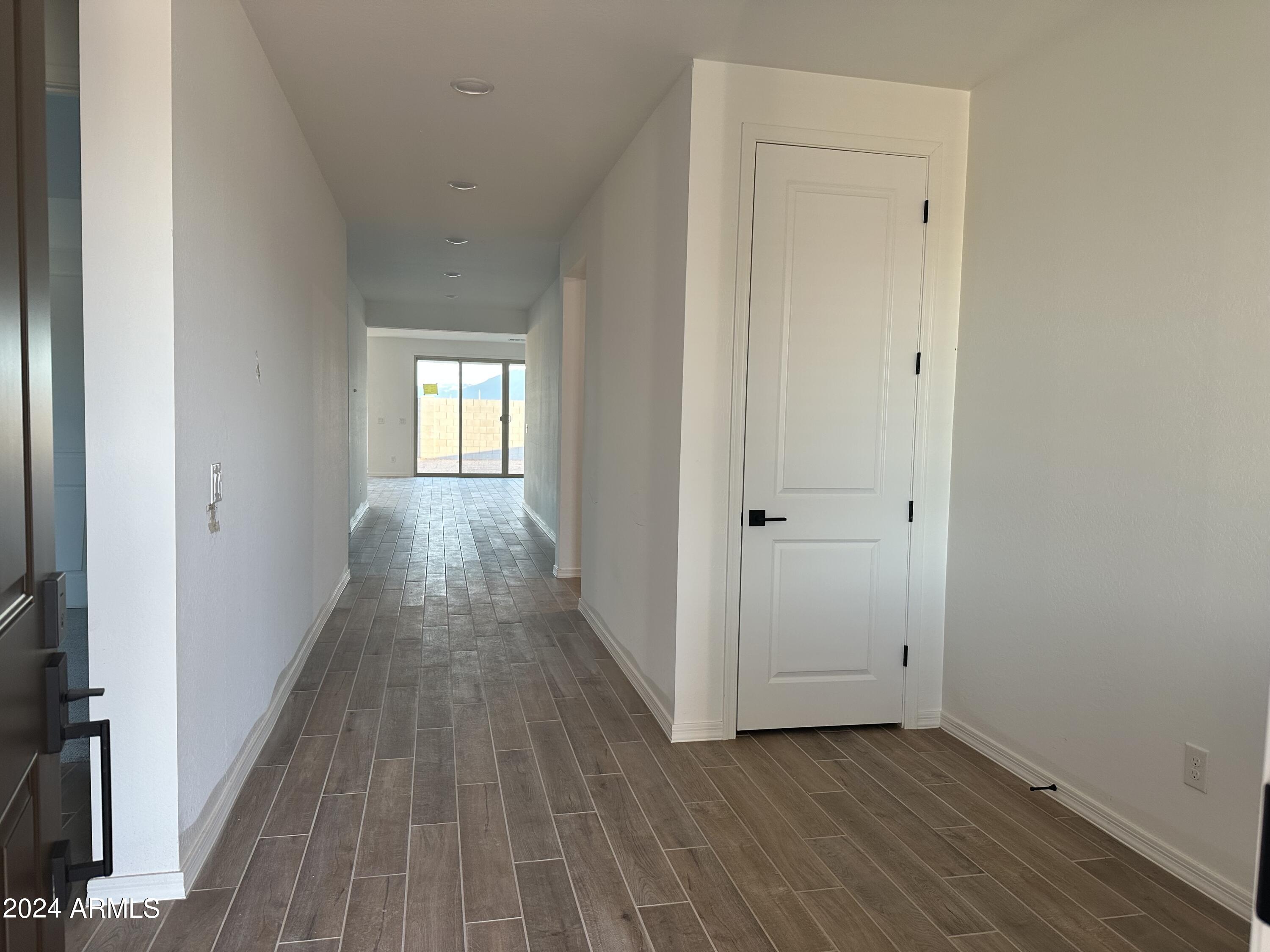 5523 W THURMAN Drive