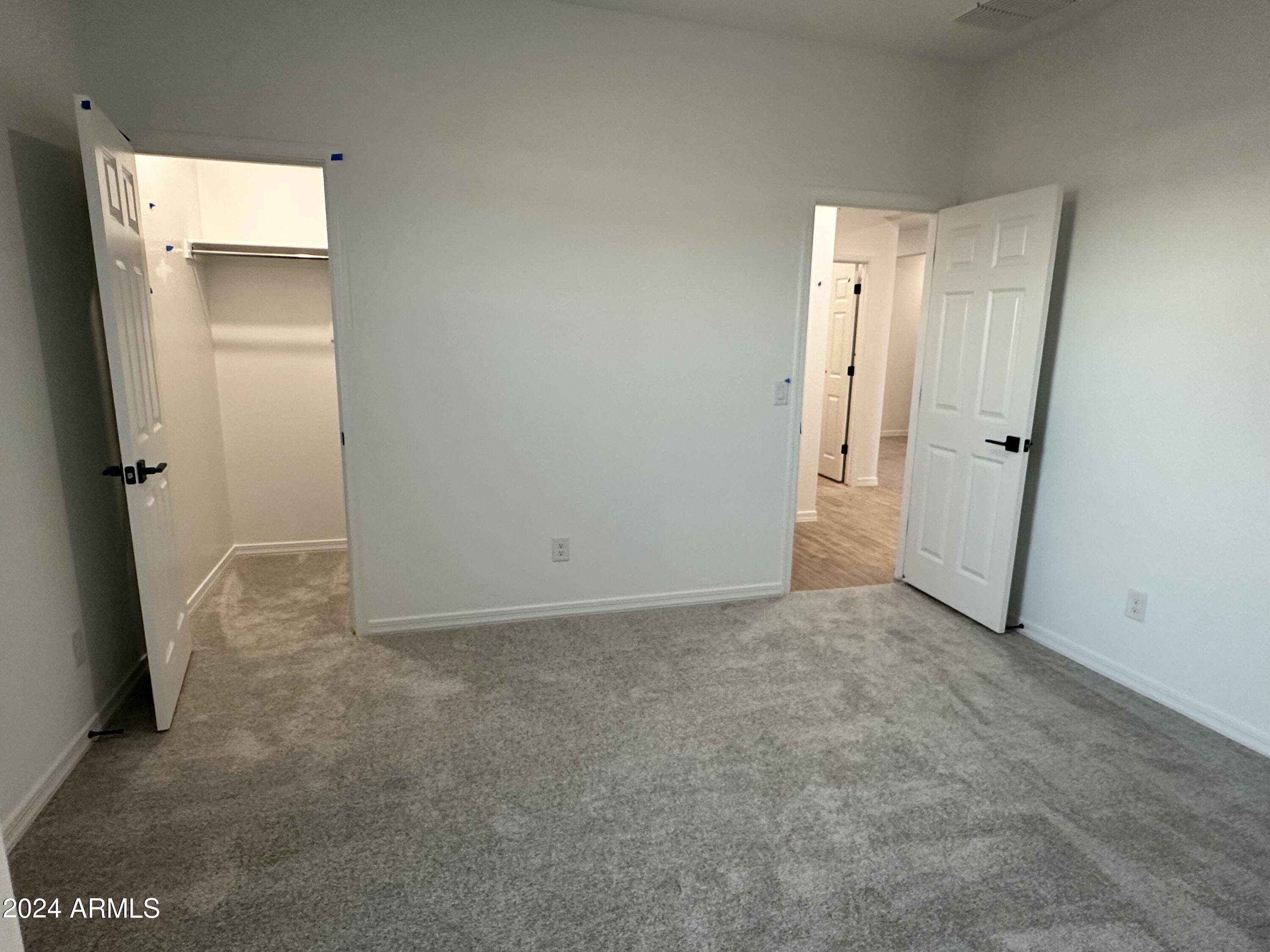 5524 W THURMAN Drive