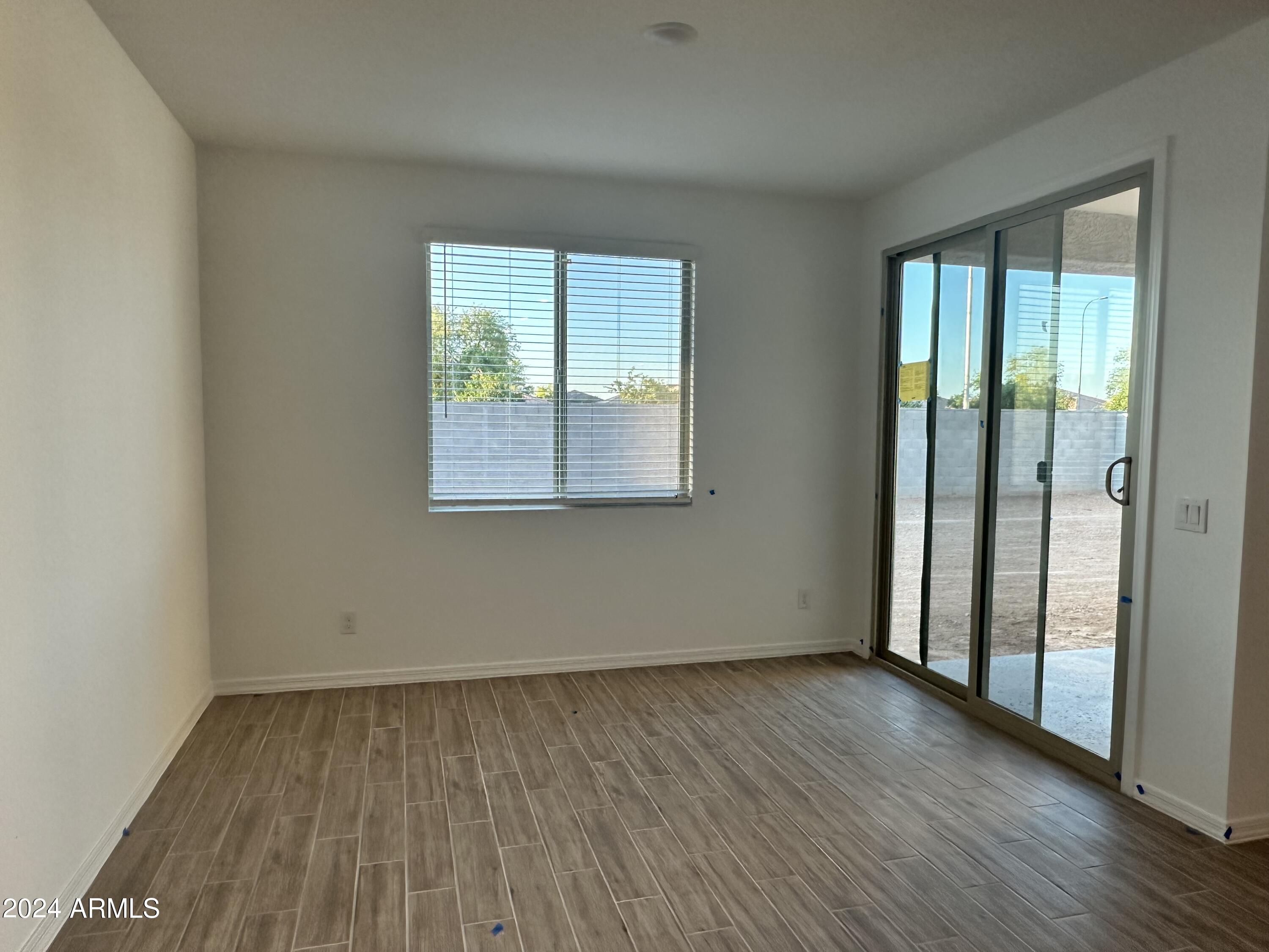 5524 W THURMAN Drive