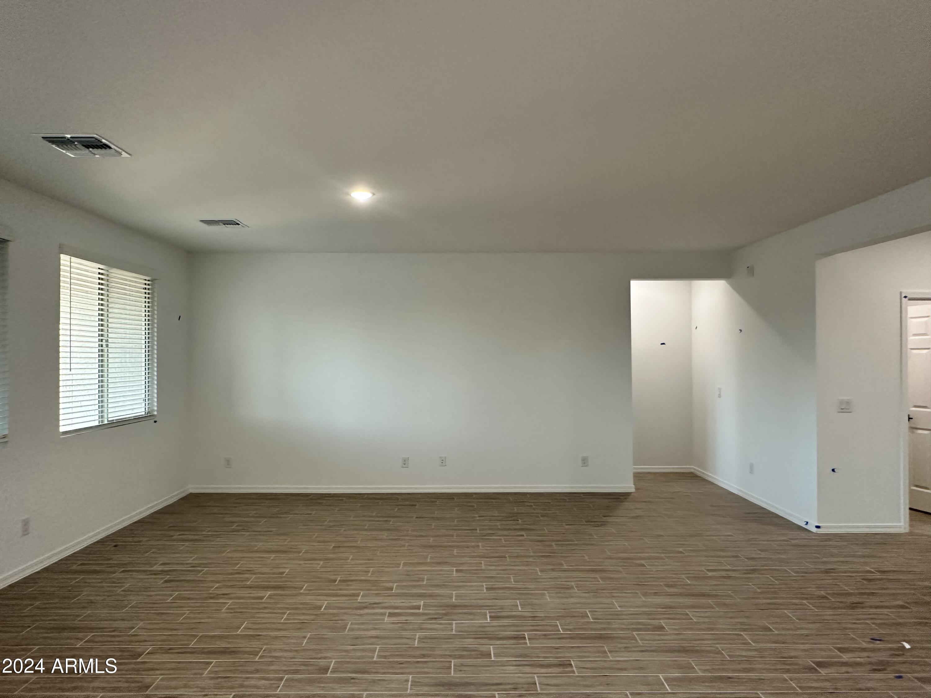 5524 W THURMAN Drive