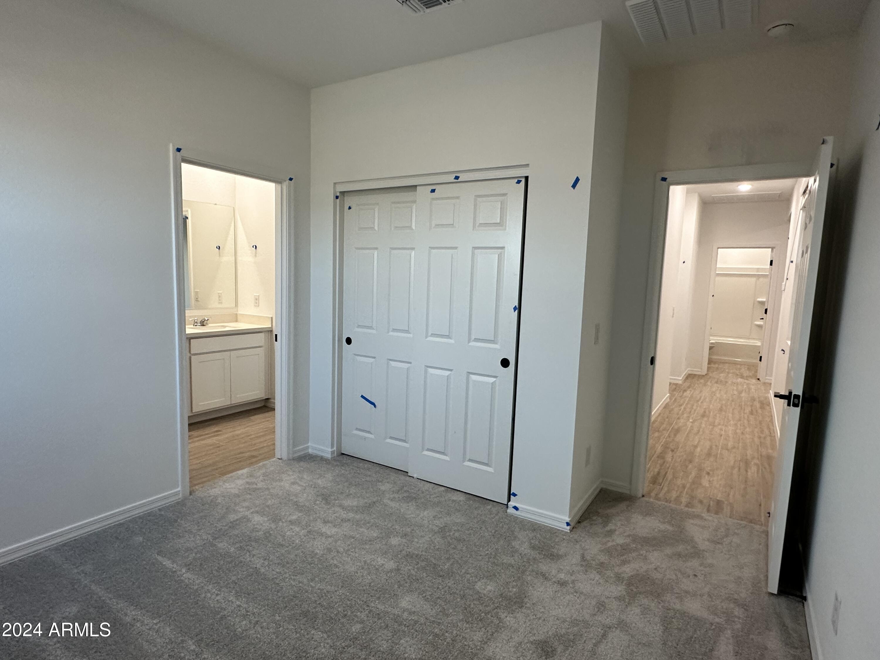 5524 W THURMAN Drive