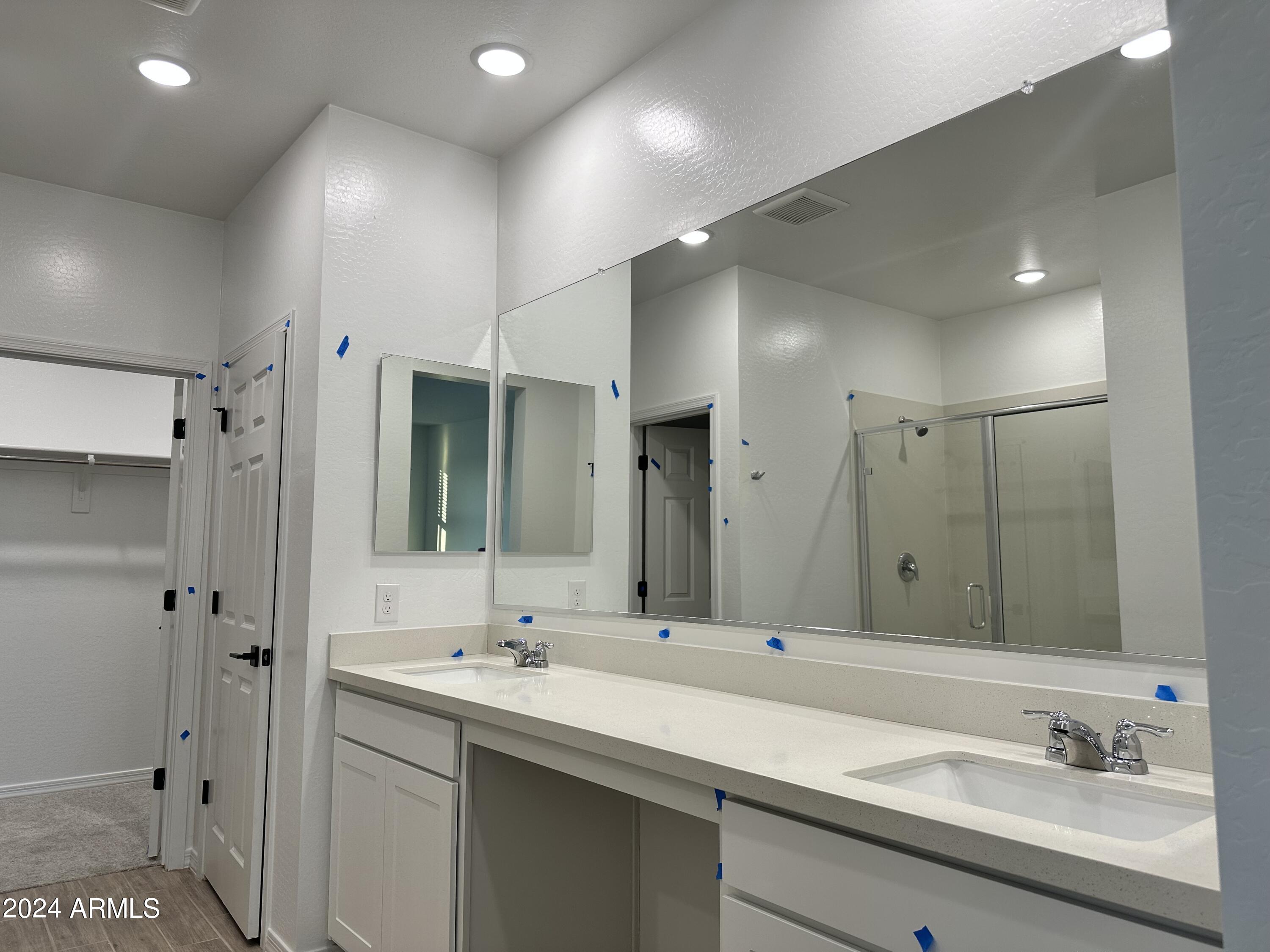 5524 W THURMAN Drive