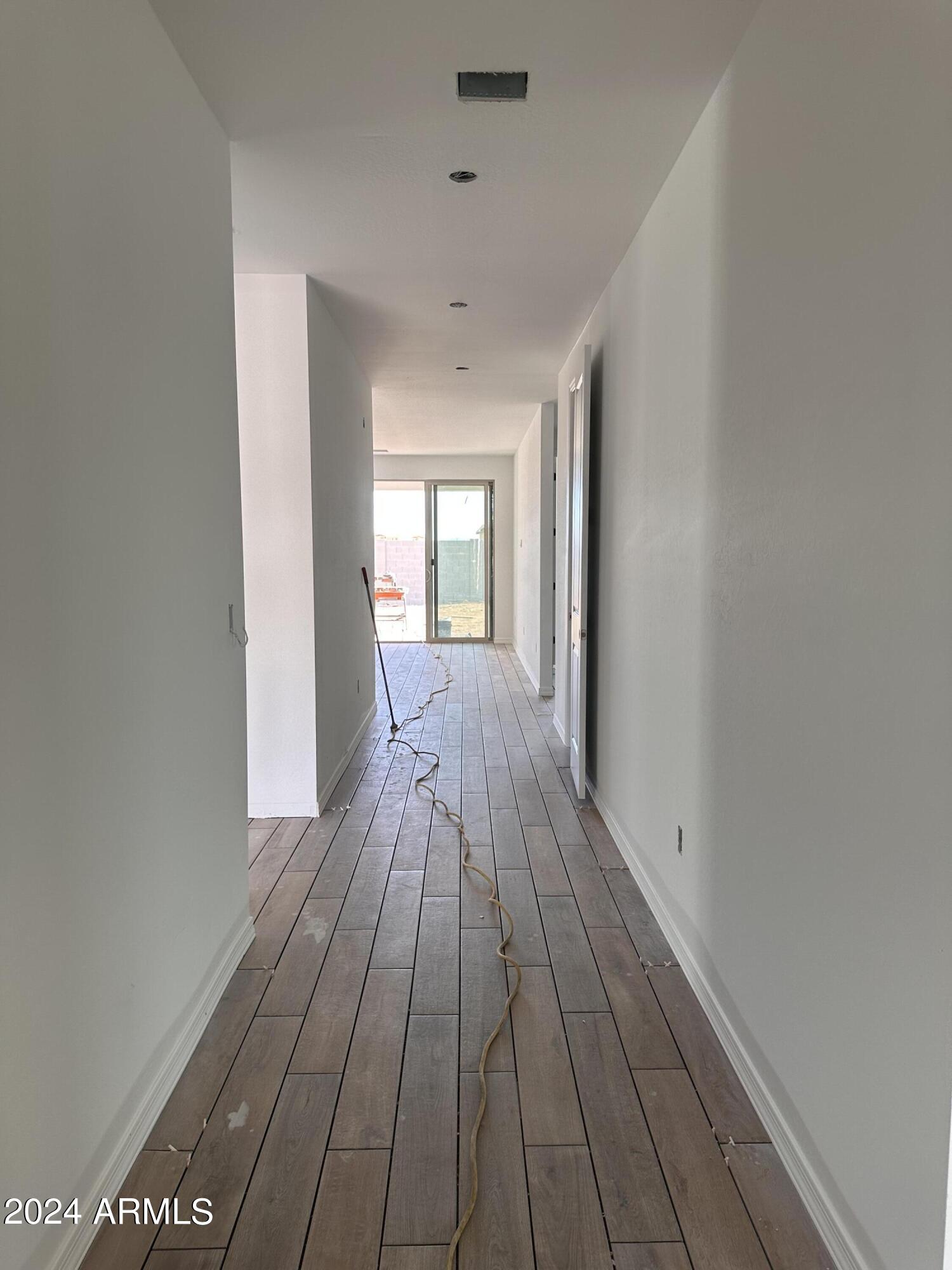 7671 W AVENIDA DEL REY --